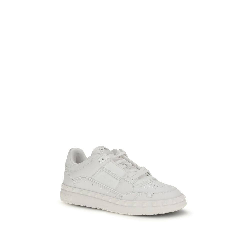 Valentino Garavani Weiße Low-Top-Sneaker aus Kalbsleder Bos Taurus