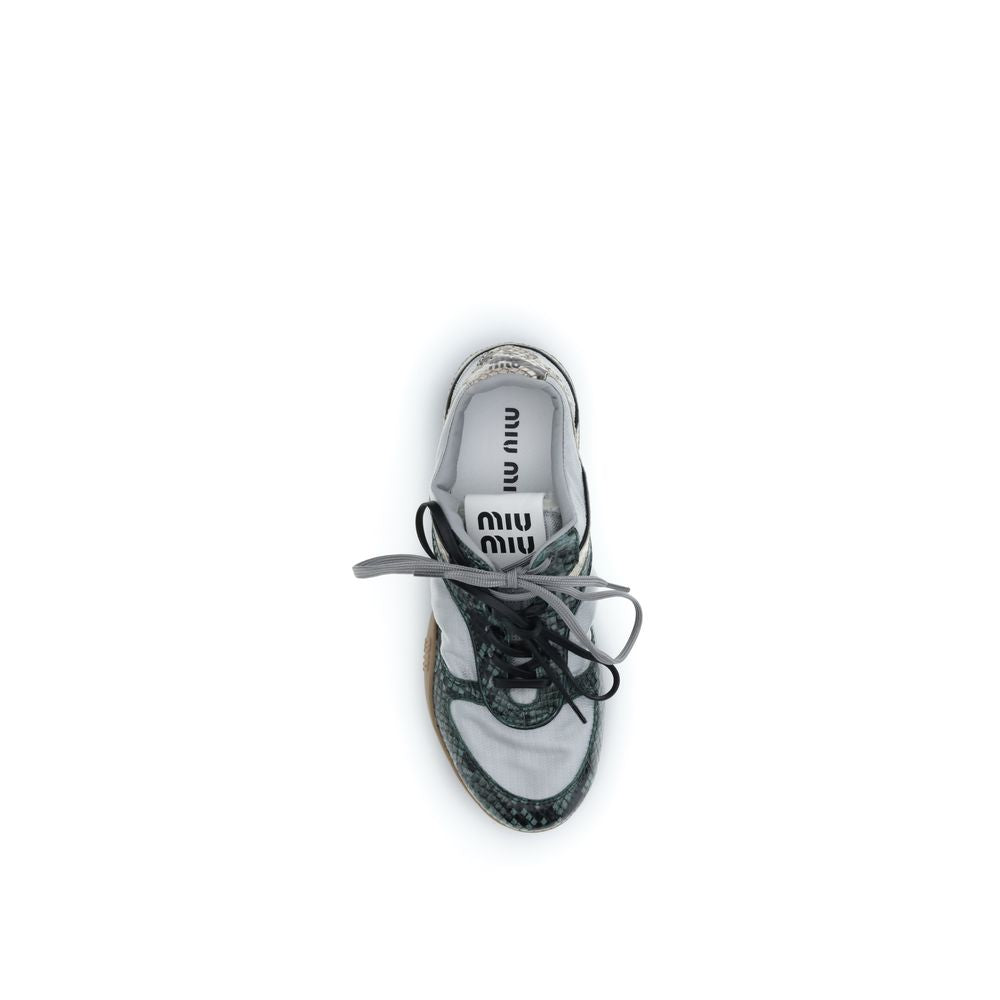 Miu Miu Graue Sneaker aus anderen Fasern