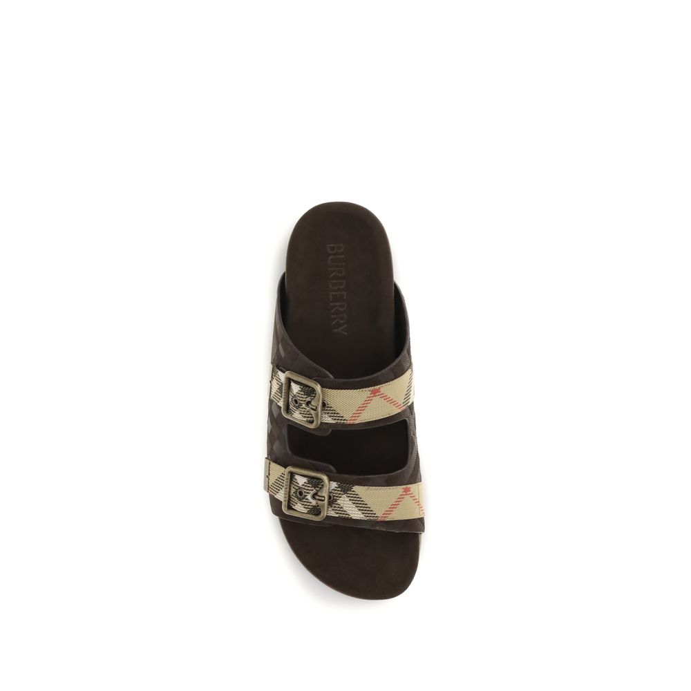 Burberry Braune Kalbsleder Bos Taurus Flache Sandalen