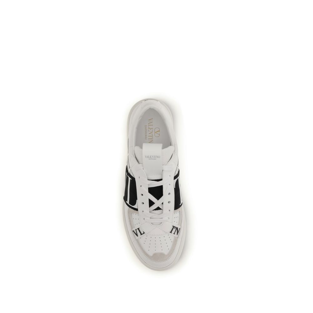 Valentino Garavani Weiße Low-Top-Sneaker aus Kalbsleder Bos Taurus
