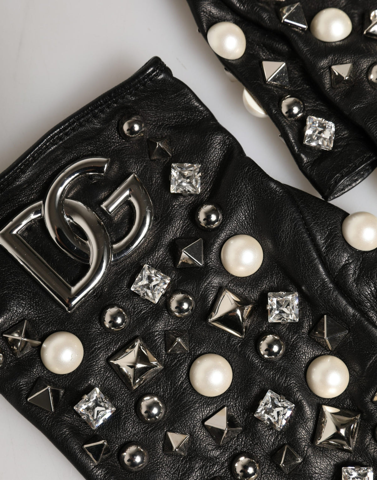 Dolce & Gabbana Schwarze Perlenbesetzte Handschuhe in Handgelenklänge