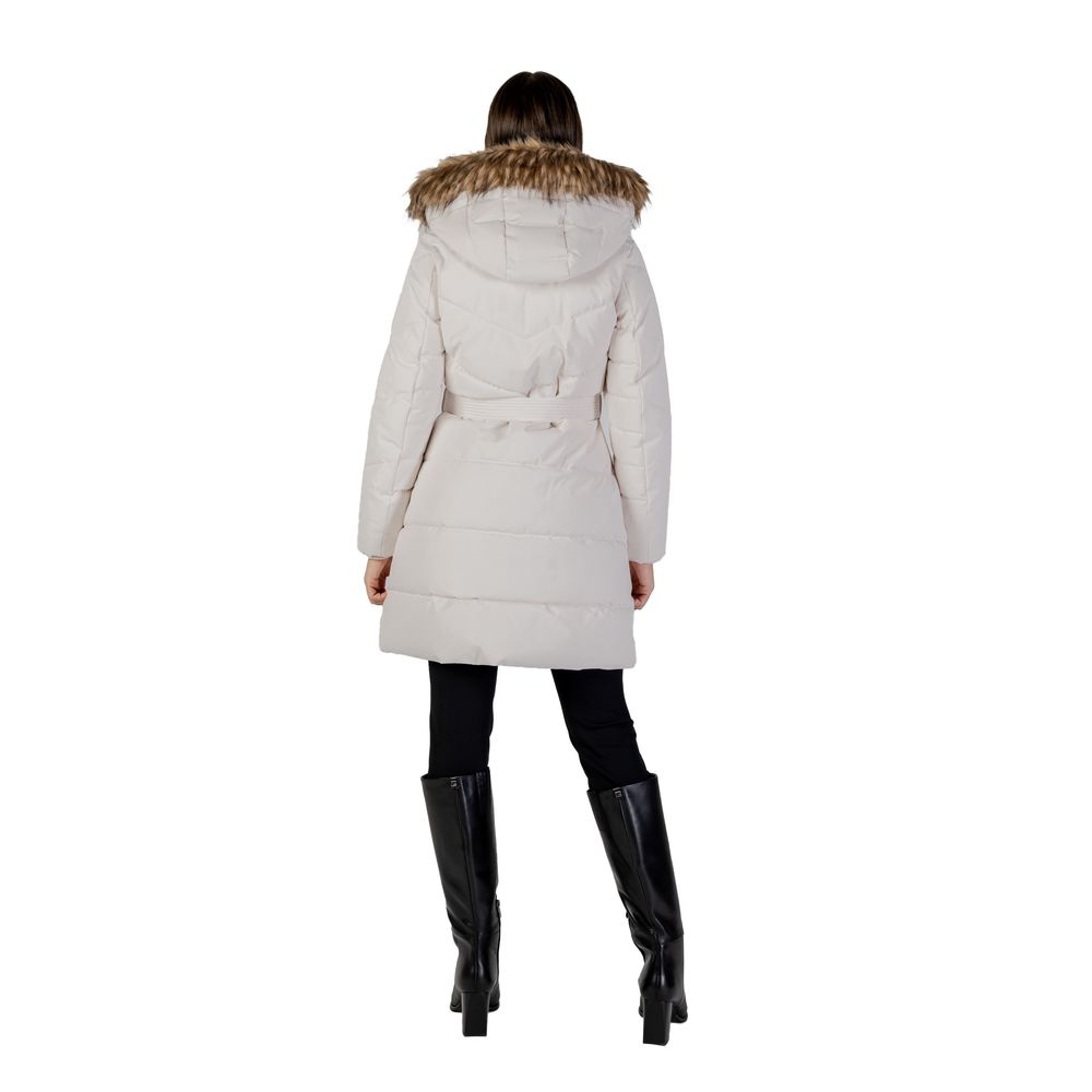 Guess Creme Polyester-Mantel