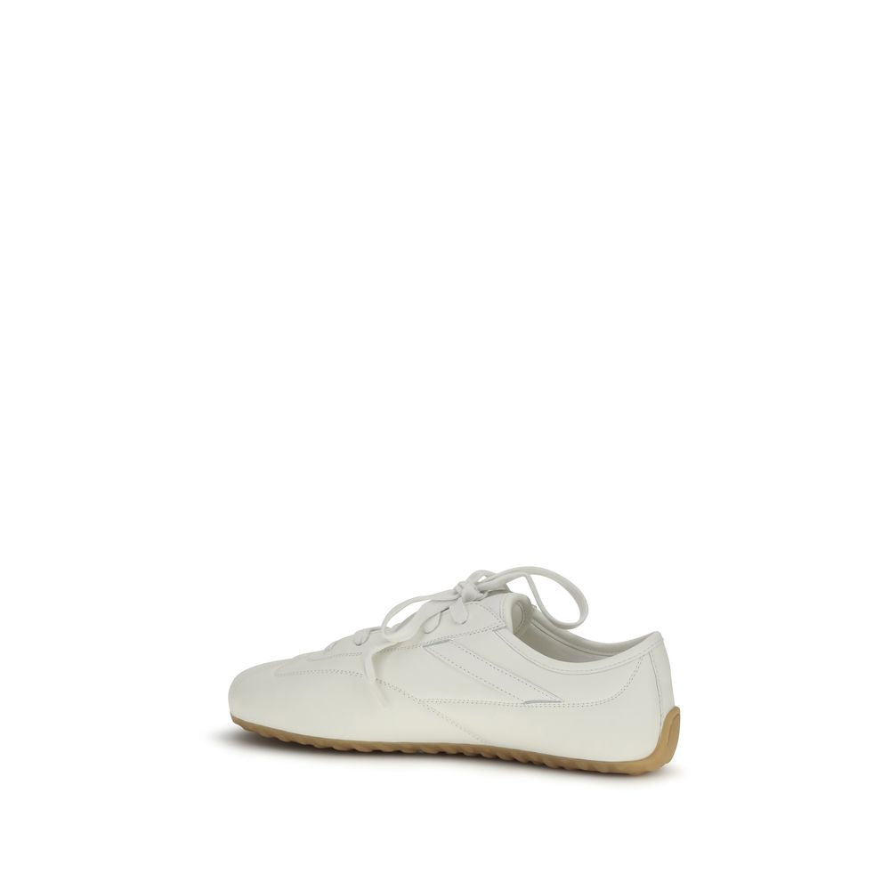 Alexander McQueen Weiße Kalbsleder Bos Taurus Athletic Sneaker