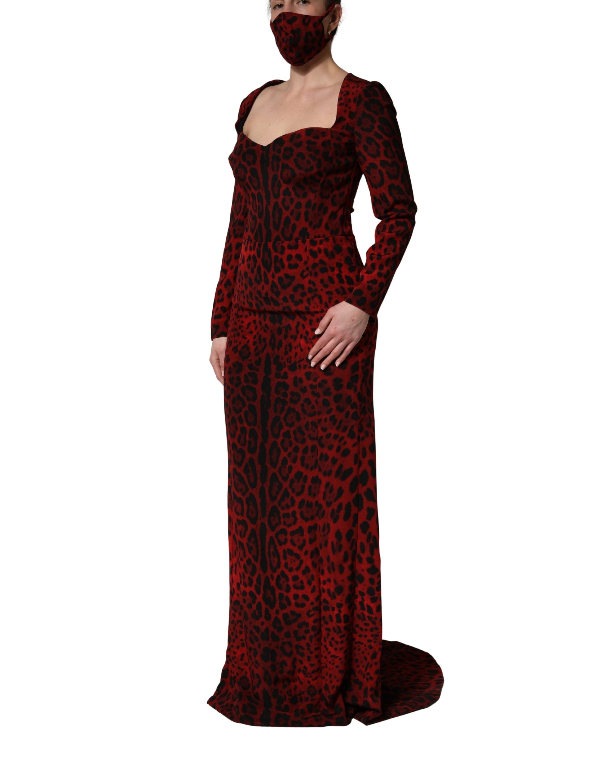 Dolce & Gabbana Rotes Etuikleid mit Leopardenmuster und langen Ärmeln