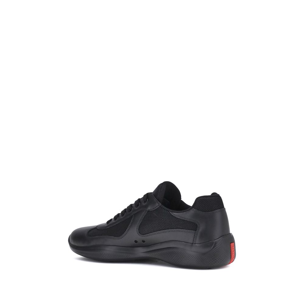 Prada Schwarze Sneakers aus Polyamid