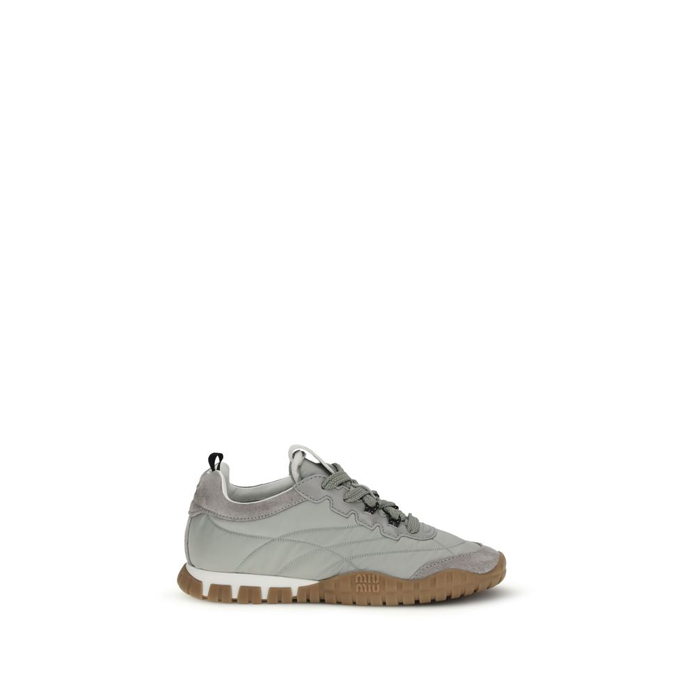 Miu Miu Graue Sportschuhe aus recyceltem Polyamid