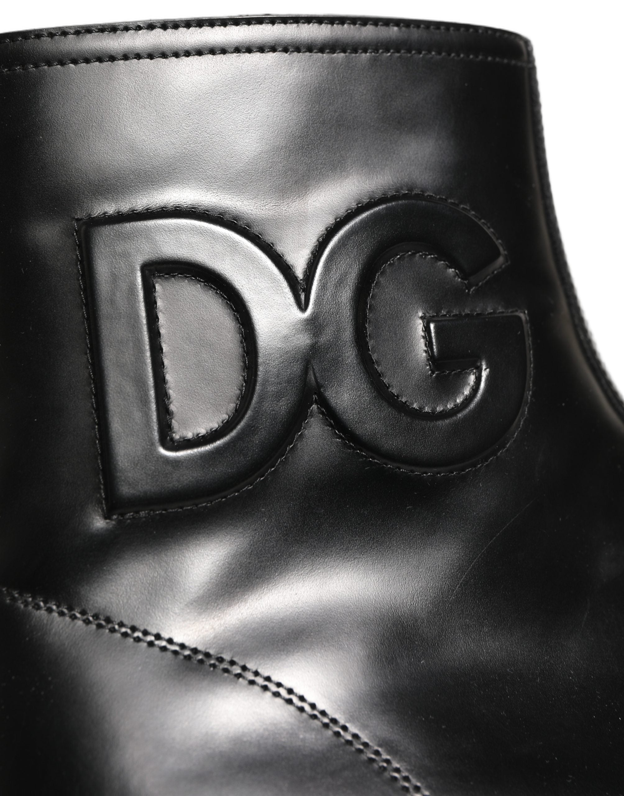 Dolce & Gabbana Schwarze Leder-Stiefeletten mit geprägtem Logo