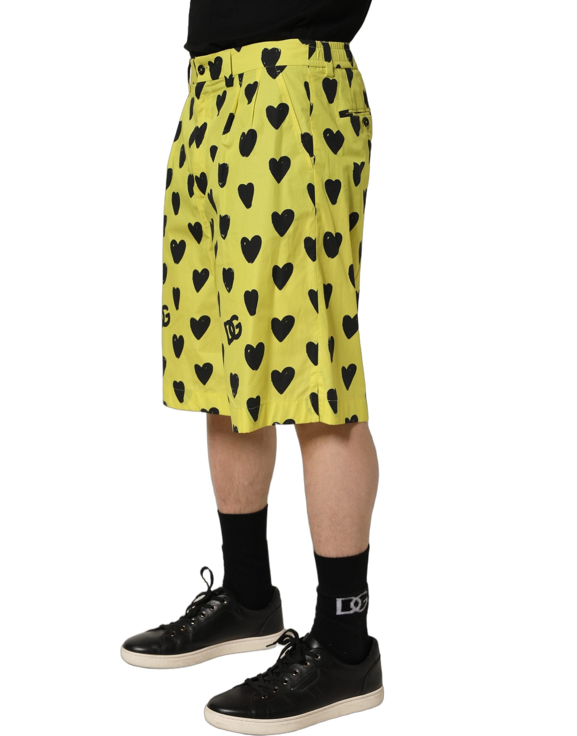 Dolce & Gabbana Herren-Bermudashorts aus Baumwolle in Gelb mit Herz-Print