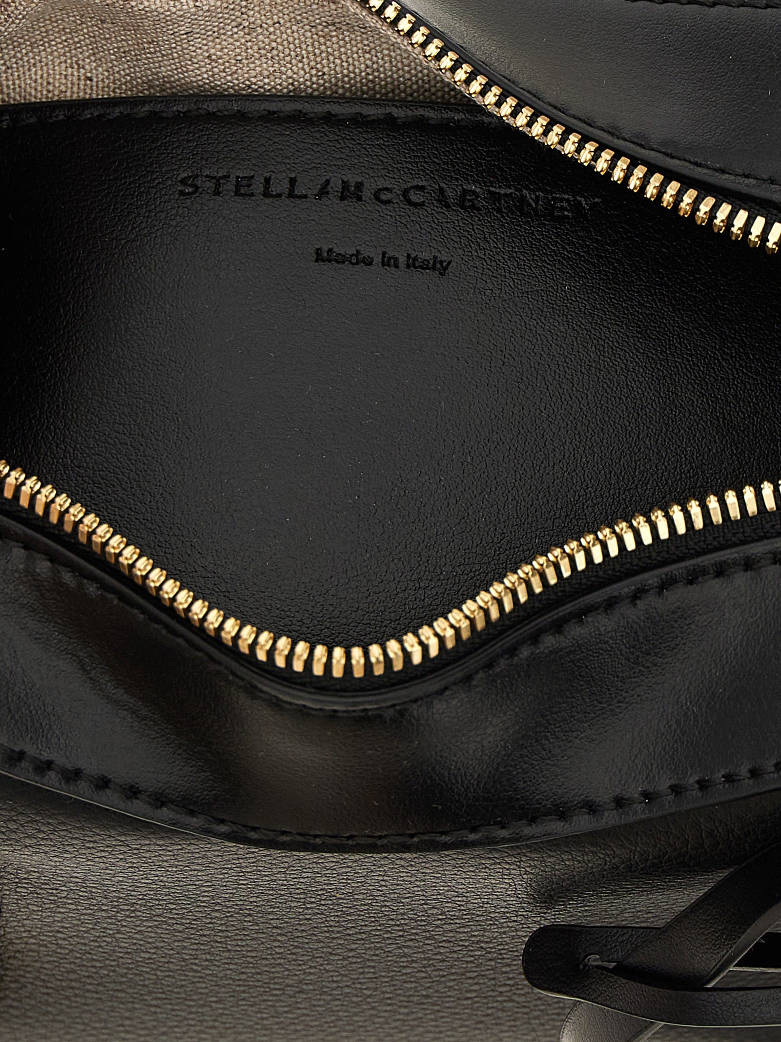 Stella McCartney Schwarze Crossbody-Tasche aus Polyamid