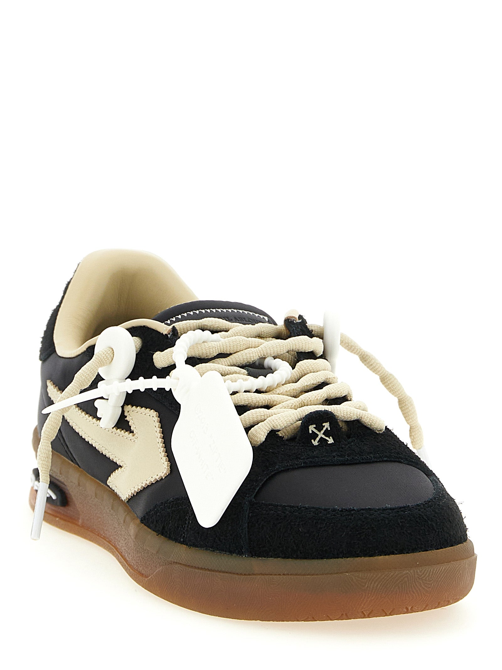 Off-White Schwarze Sneaker aus Nylon im Athletic-Stil