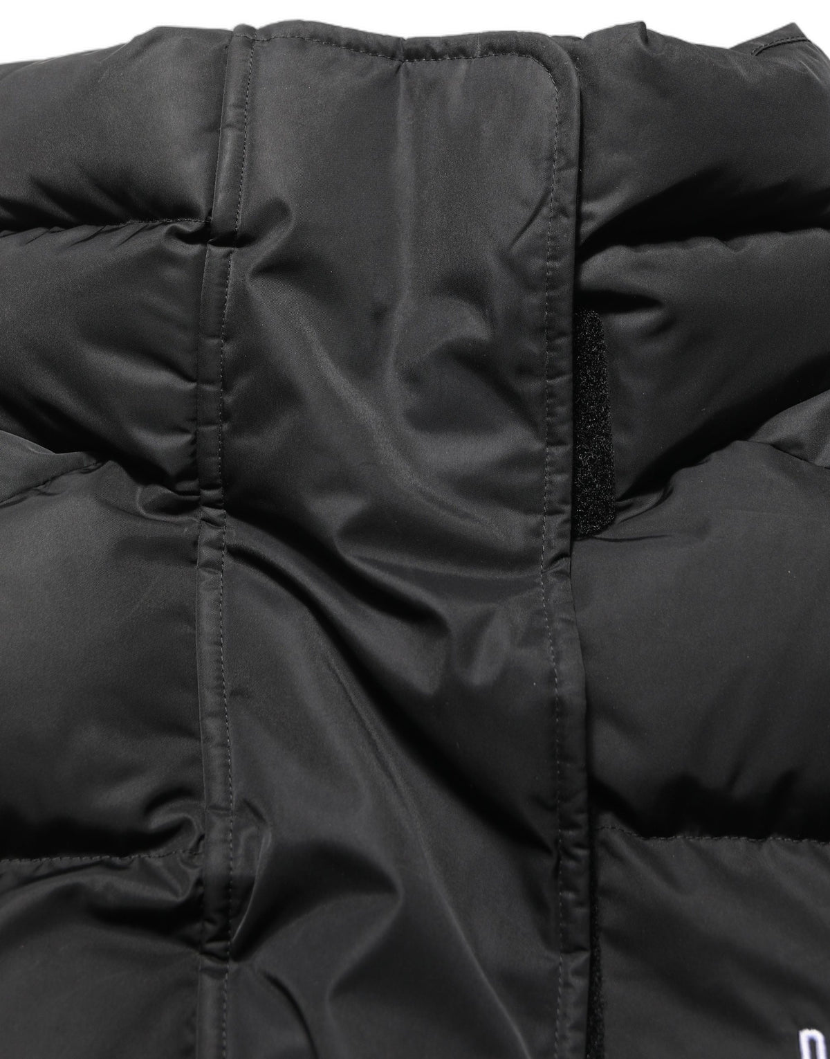 Dolce & Gabbana Schwarze DGVIB3 Bestickte Gepolsterte Pufferjacke