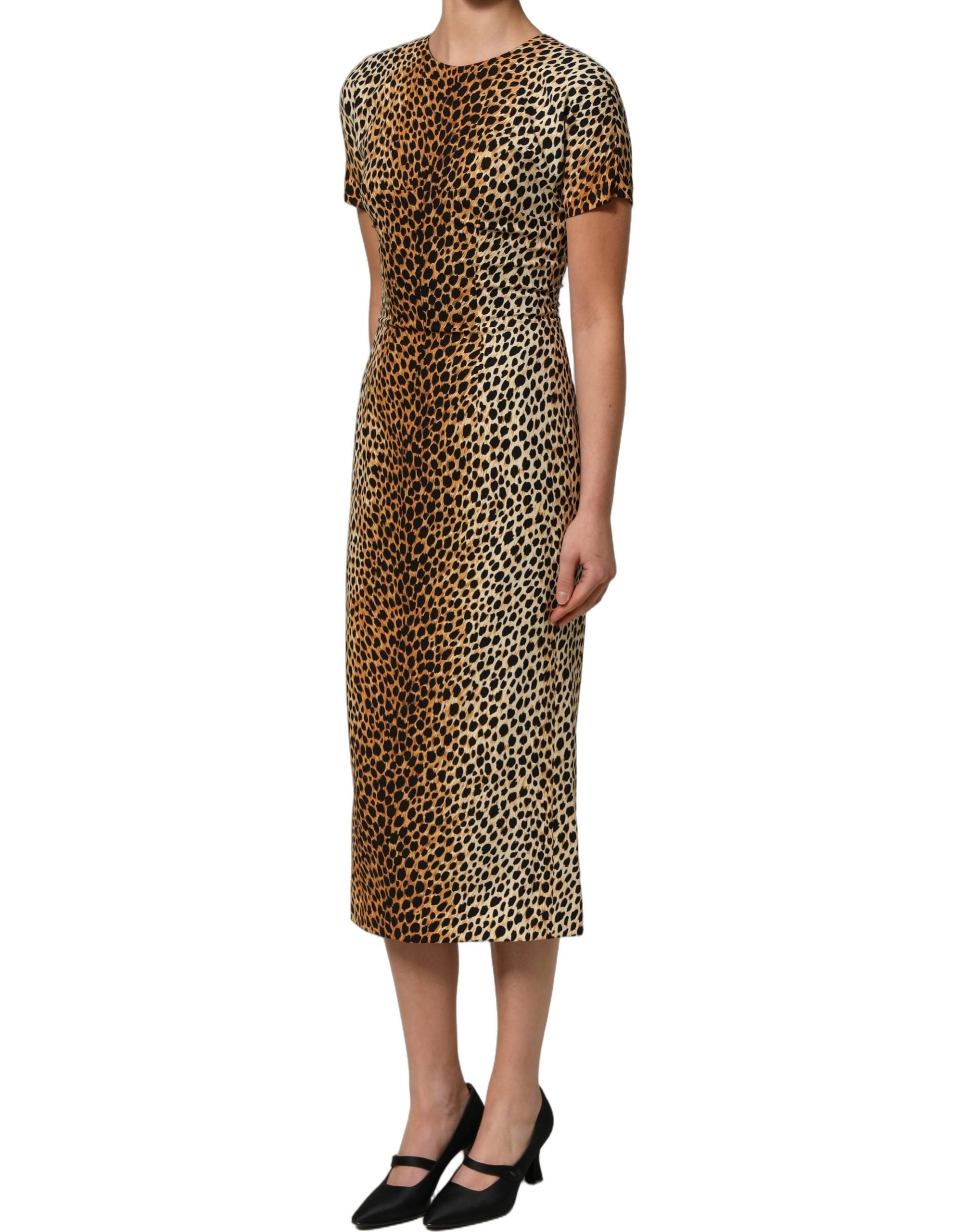 Dolce & Gabbana Braunes Etuikleid aus Seide mit Leopardenmuster, Midi-Länge