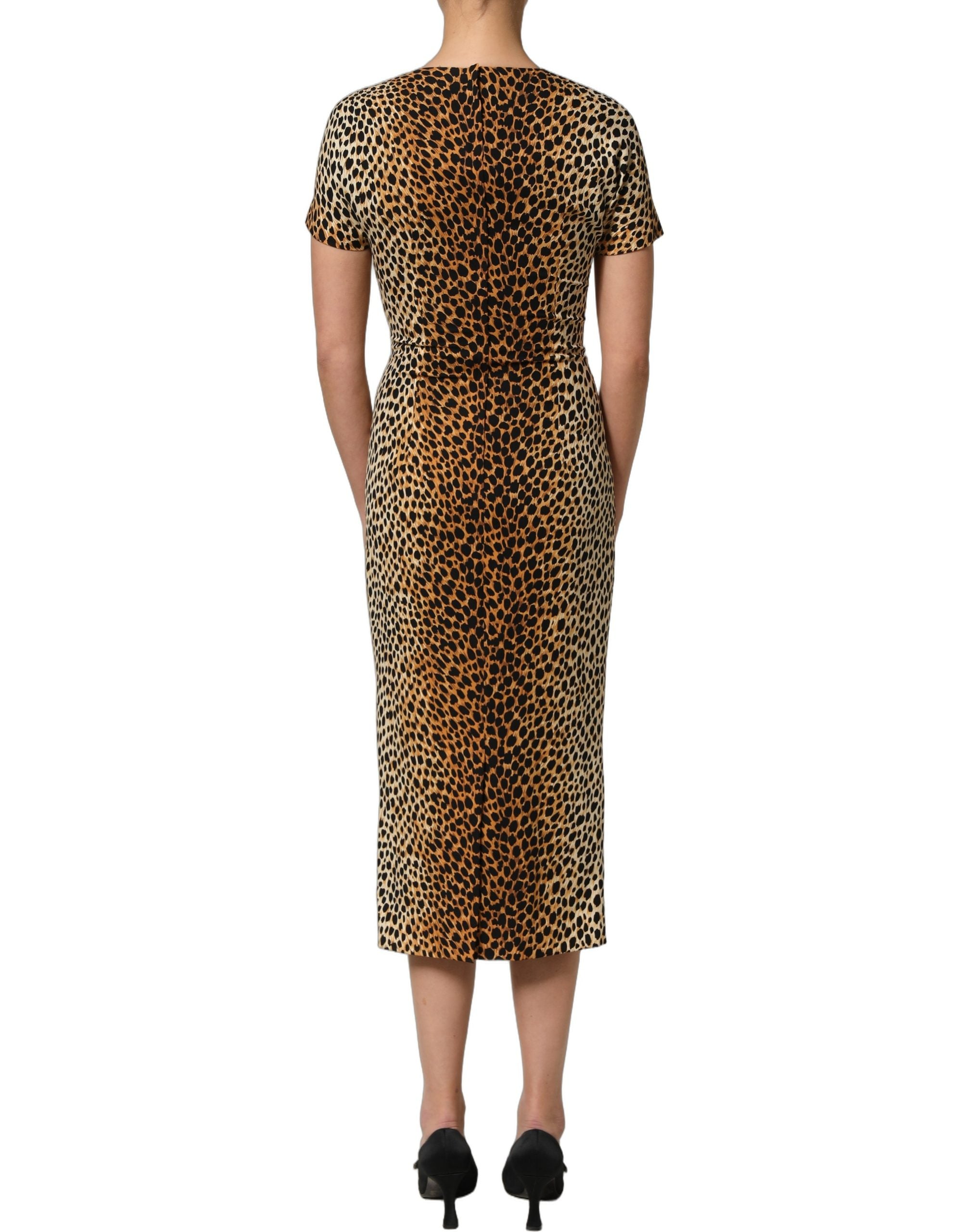 Dolce & Gabbana Braunes Etuikleid aus Seide mit Leopardenmuster, Midi-Länge