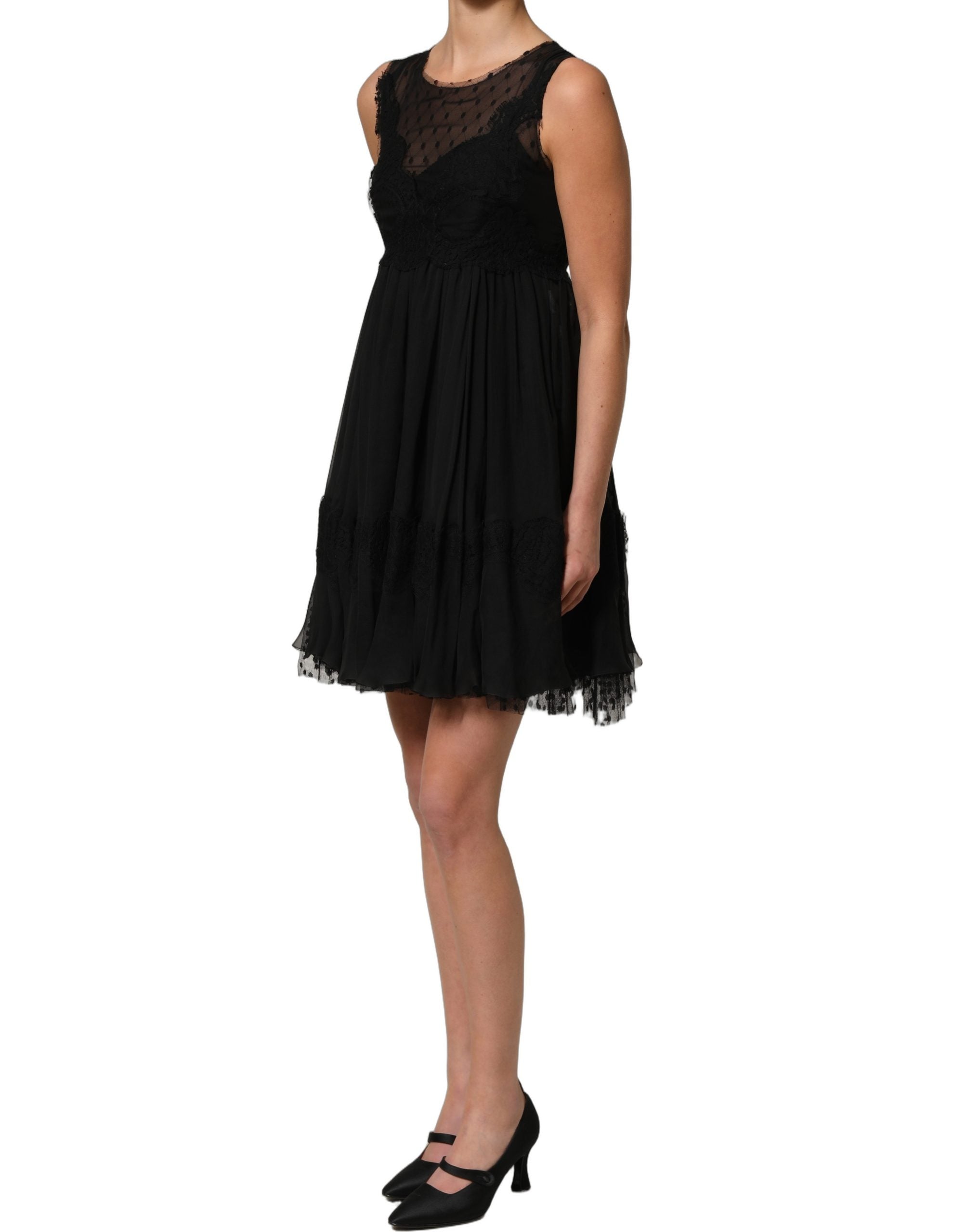 Dolce & Gabbana Ärmelloses Mini-Kleid in A-Linie mit schwarzer Spitze