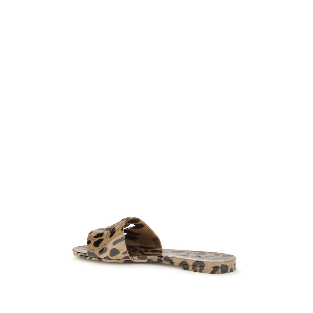 Dolce & Gabbana Mehrfarbige flache Sandalen aus Gummi