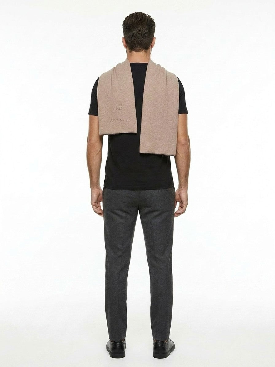 Givenchy Beiger Kaschmirschal