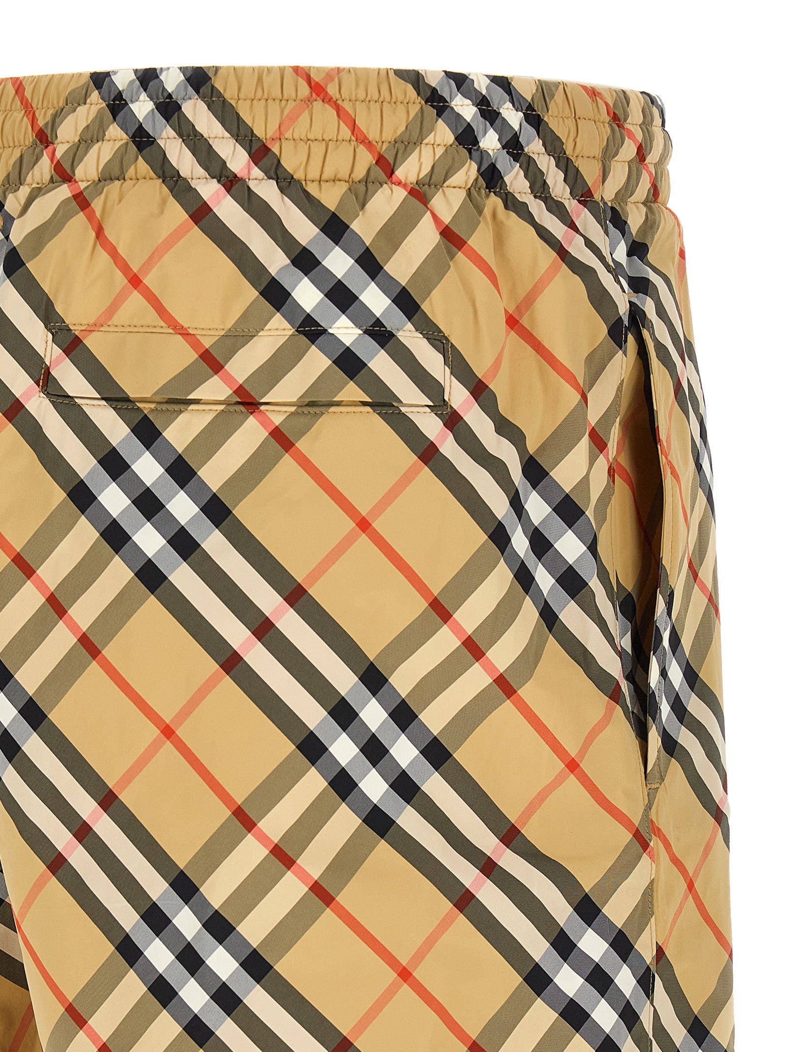 Burberry Beigefarbene Badeshorts aus Polyamid