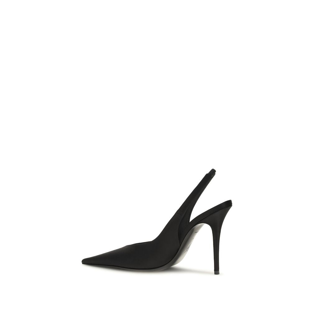 Amina Muaddi Schwarze Satin-Pumps
