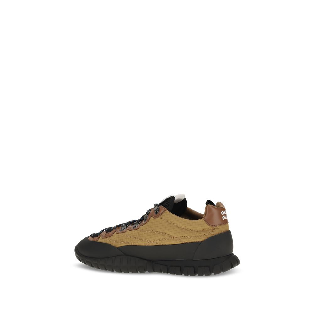 Miu Miu Beige Polyamid-Sneakers für sportliche Aktivitäten