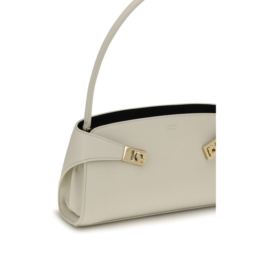 Ferragamo Beige Kalbsleder Bos Taurus Schultertasche