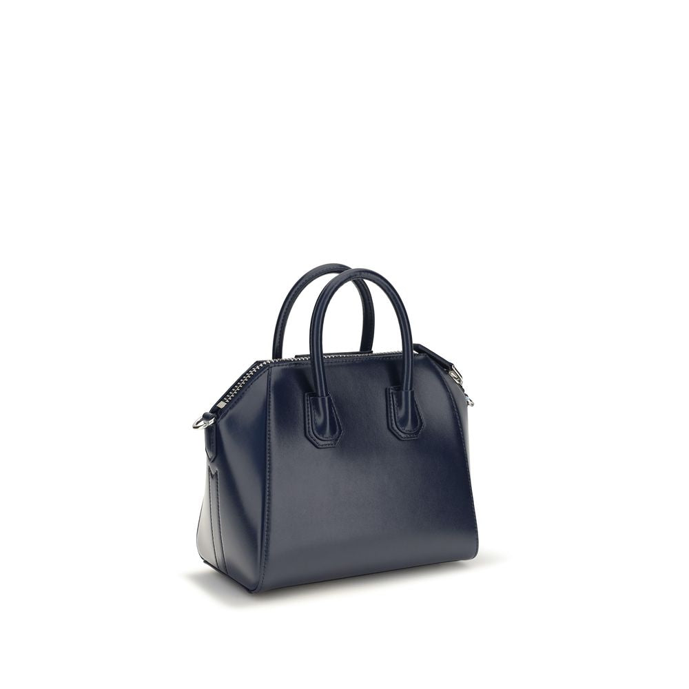 Givenchy Handtasche aus blauem Kalbsleder Bos Taurus