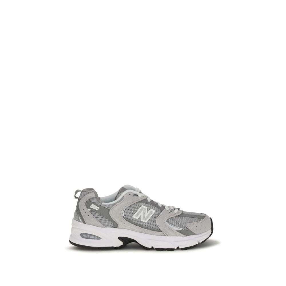 New Balance Graue Polyamid-Sneaker für sportliche Aktivitäten