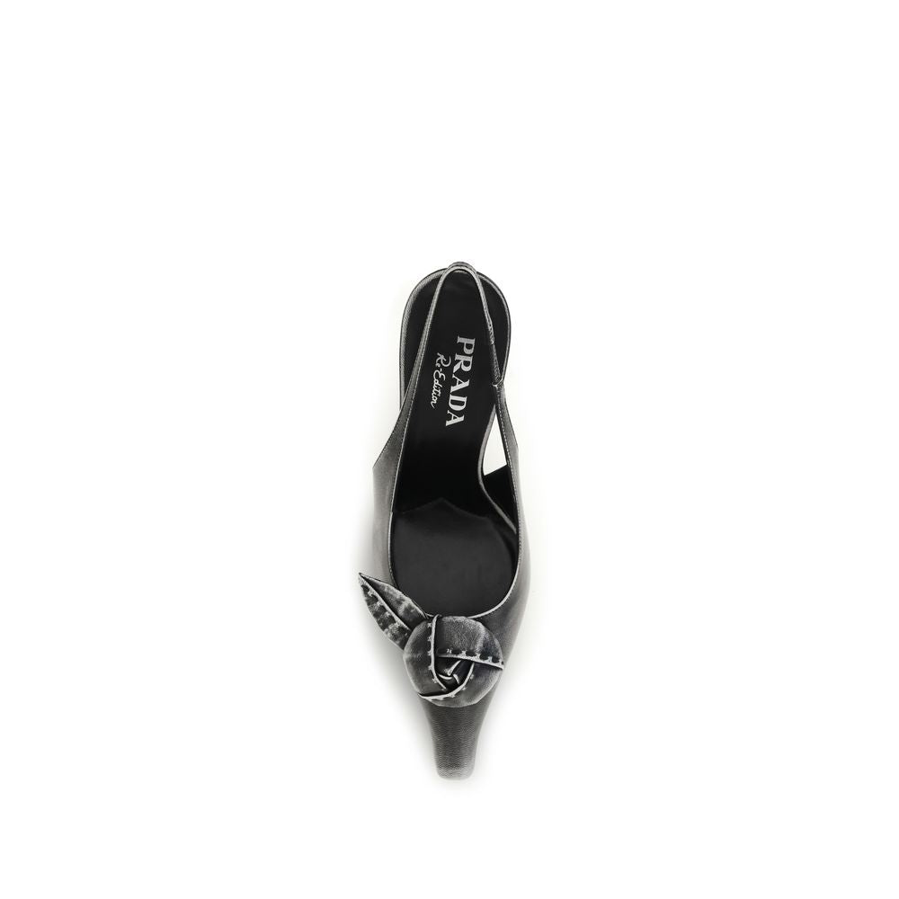 Prada Graue Ziegenleder-Pumps mit hohem Absatz