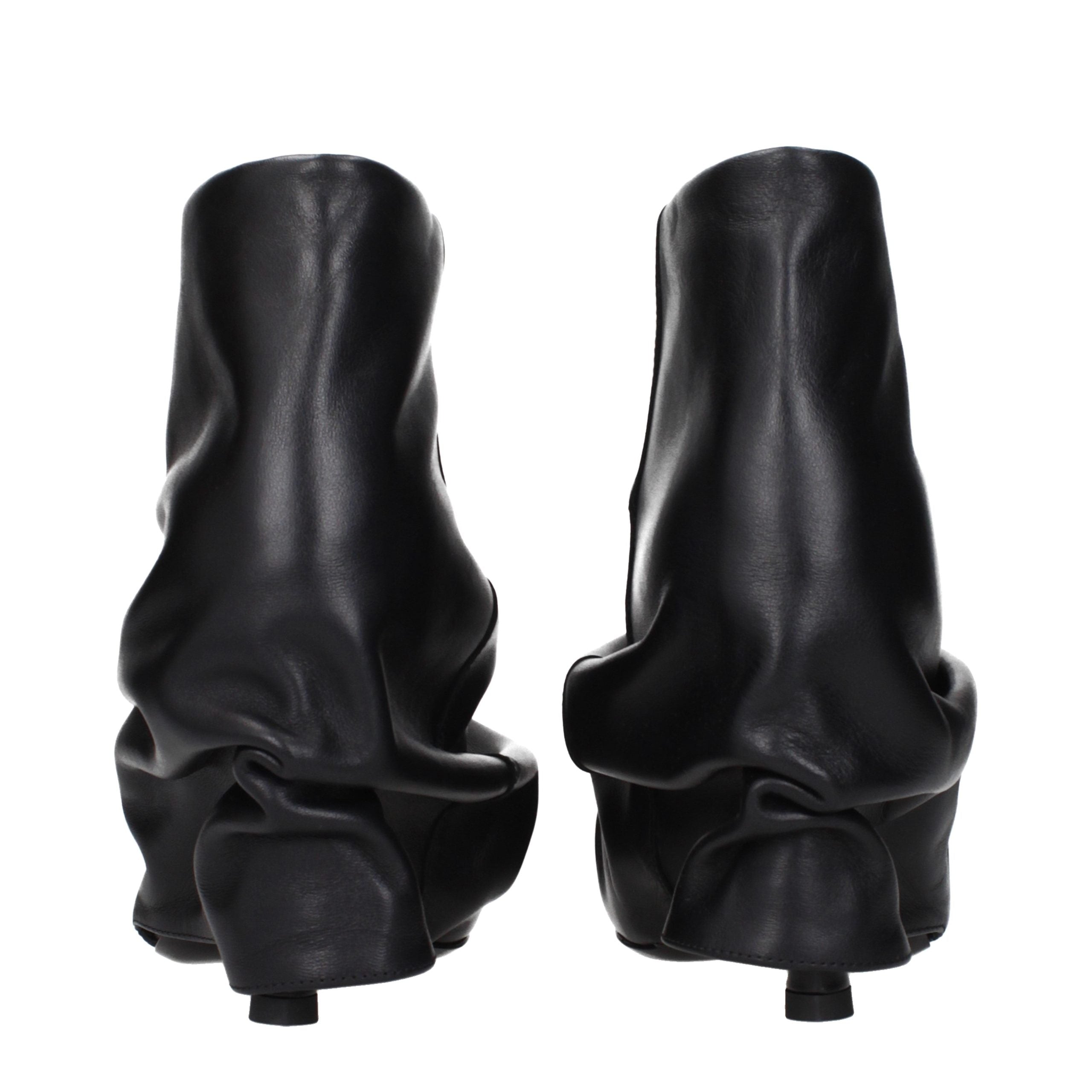 The Attico Schwarze Leder-Stiefeletten