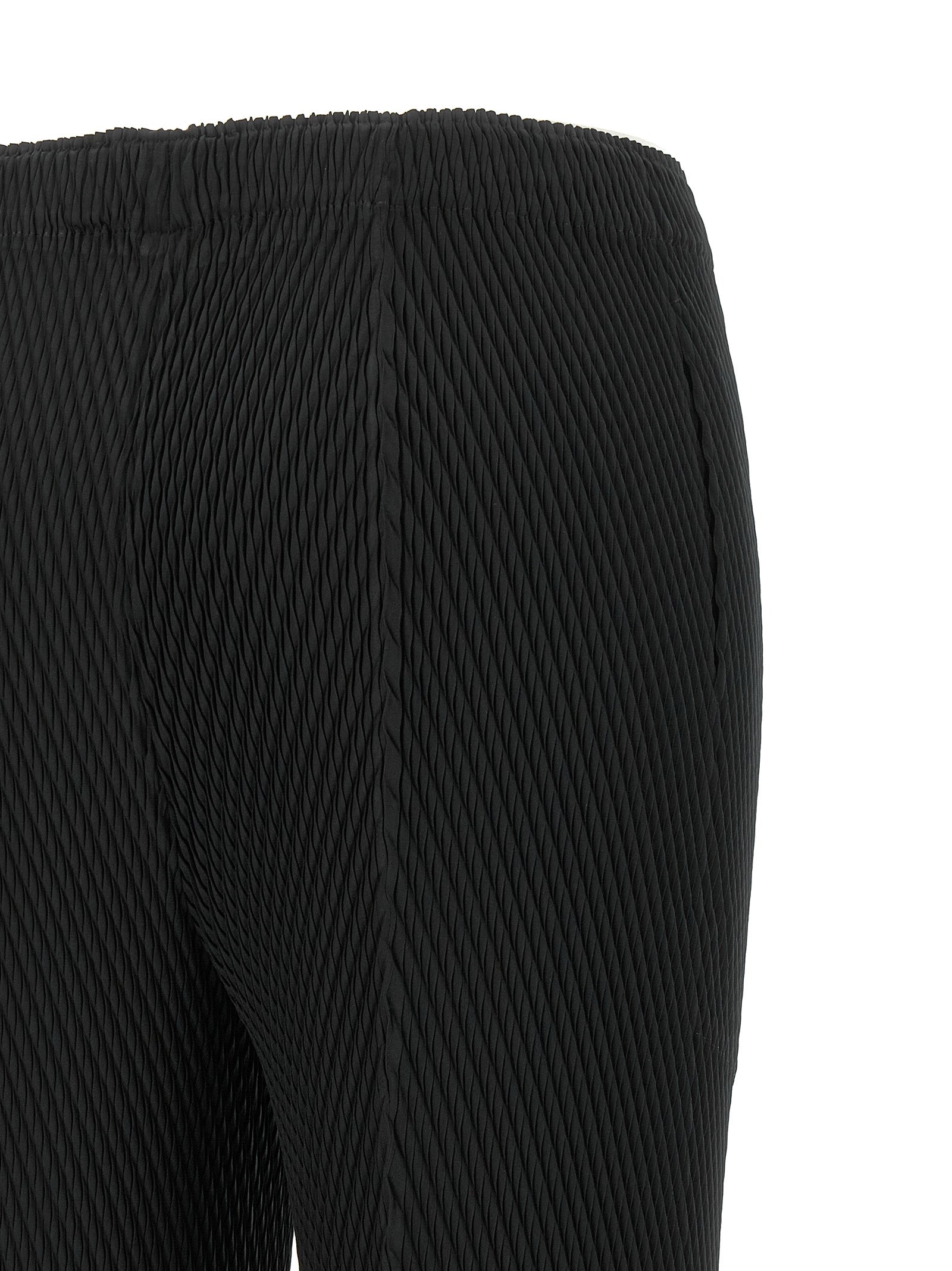 Issey Miyake Schwarze Cropped Hose aus Polyester