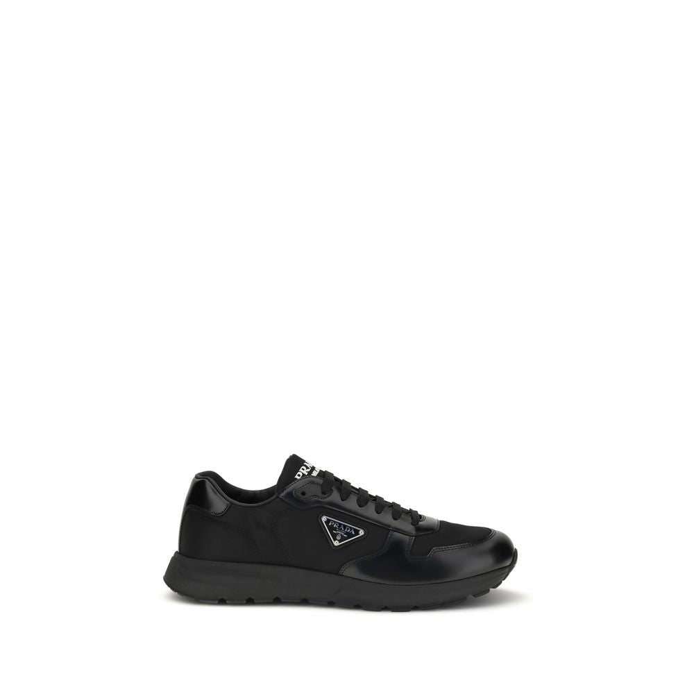 Prada Schwarze Sneaker aus recyceltem Polyamid