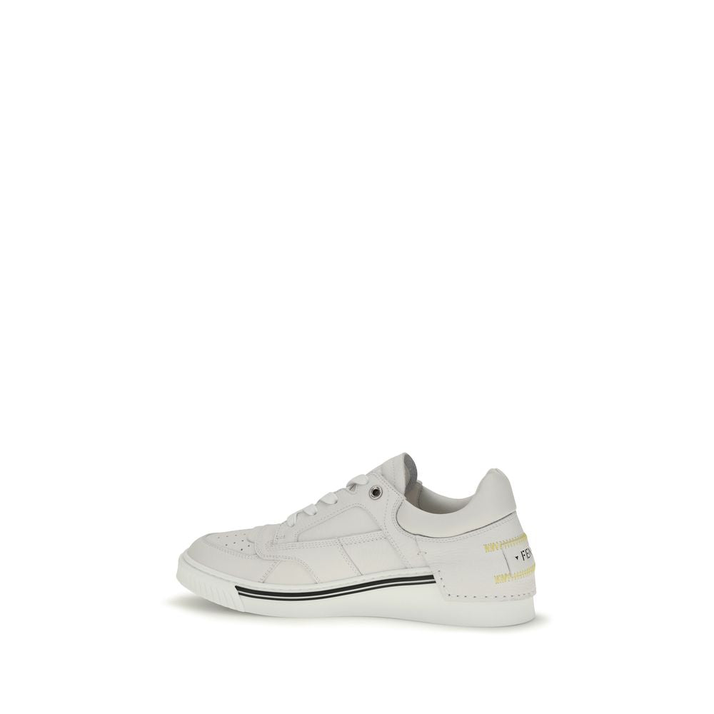 Fendi Weiße Low-Top-Sneaker aus Kalbsleder Bos Taurus