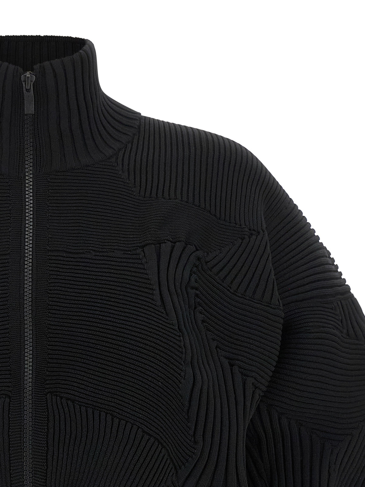 Issey Miyake Schwarze Polyester-Jacke in voller Länge