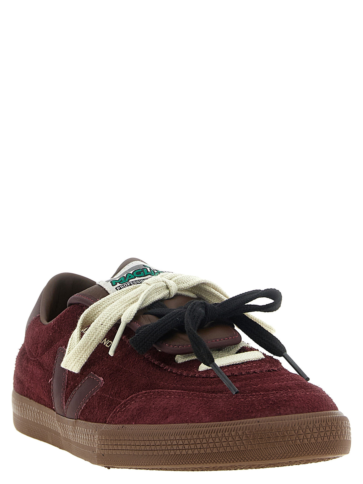 Veja Sneakers aus bordeauxrotem Kalbsleder