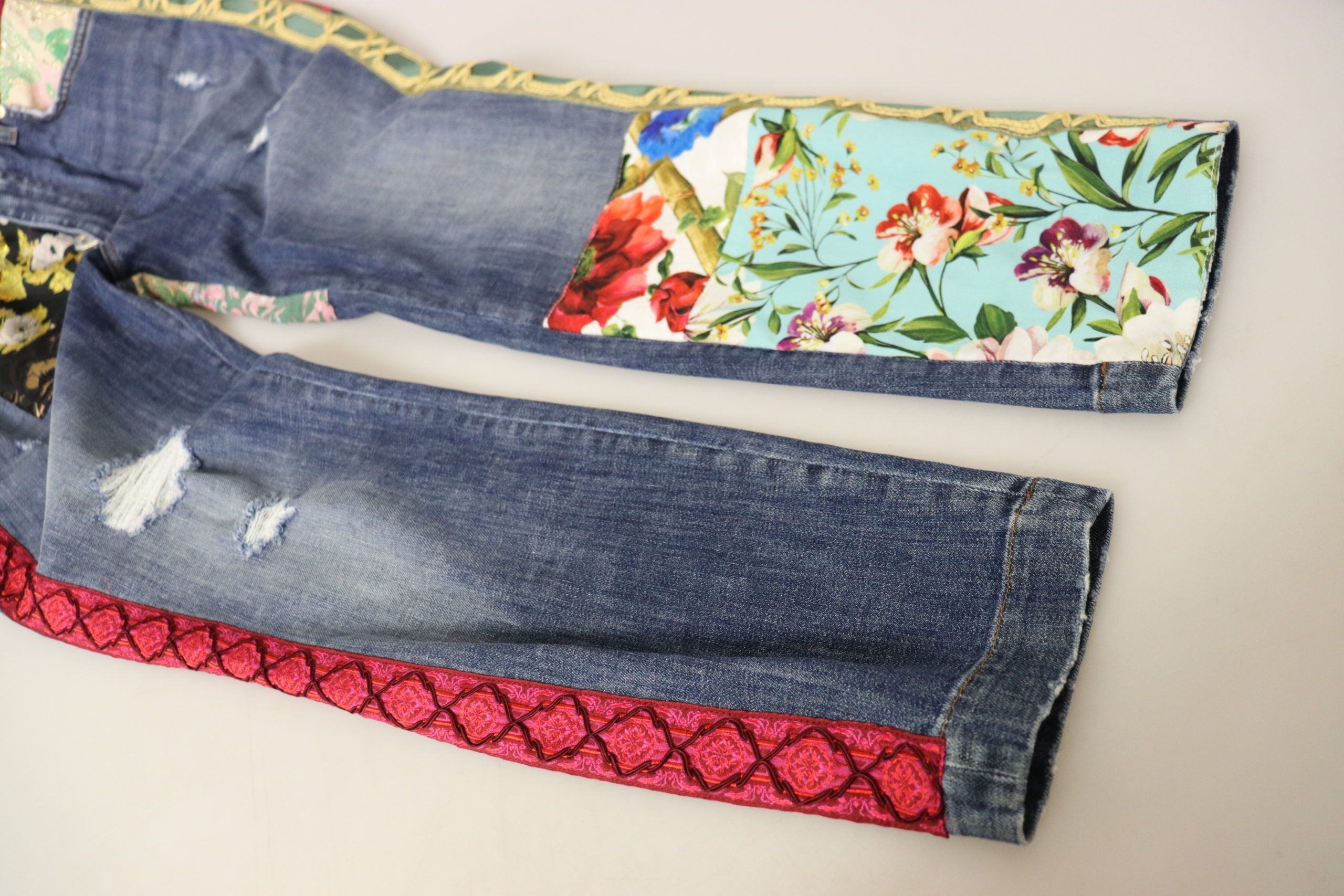 Dolce & Gabbana Blaue Patchwork-Denim-Jeans mit hoher Taille
