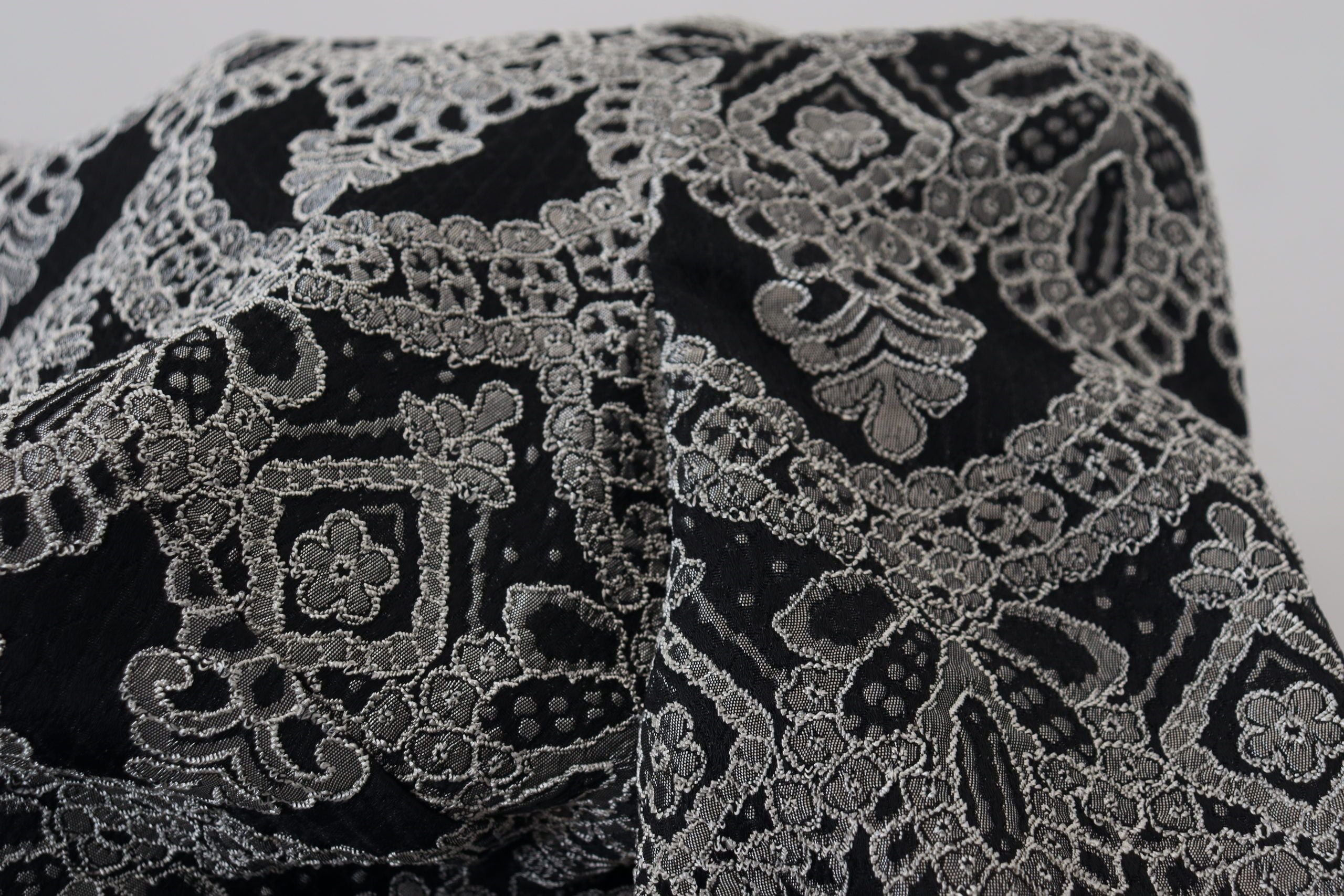 Dolce & Gabbana Schwarz-graues Jacquard-Bodycon-Kleid