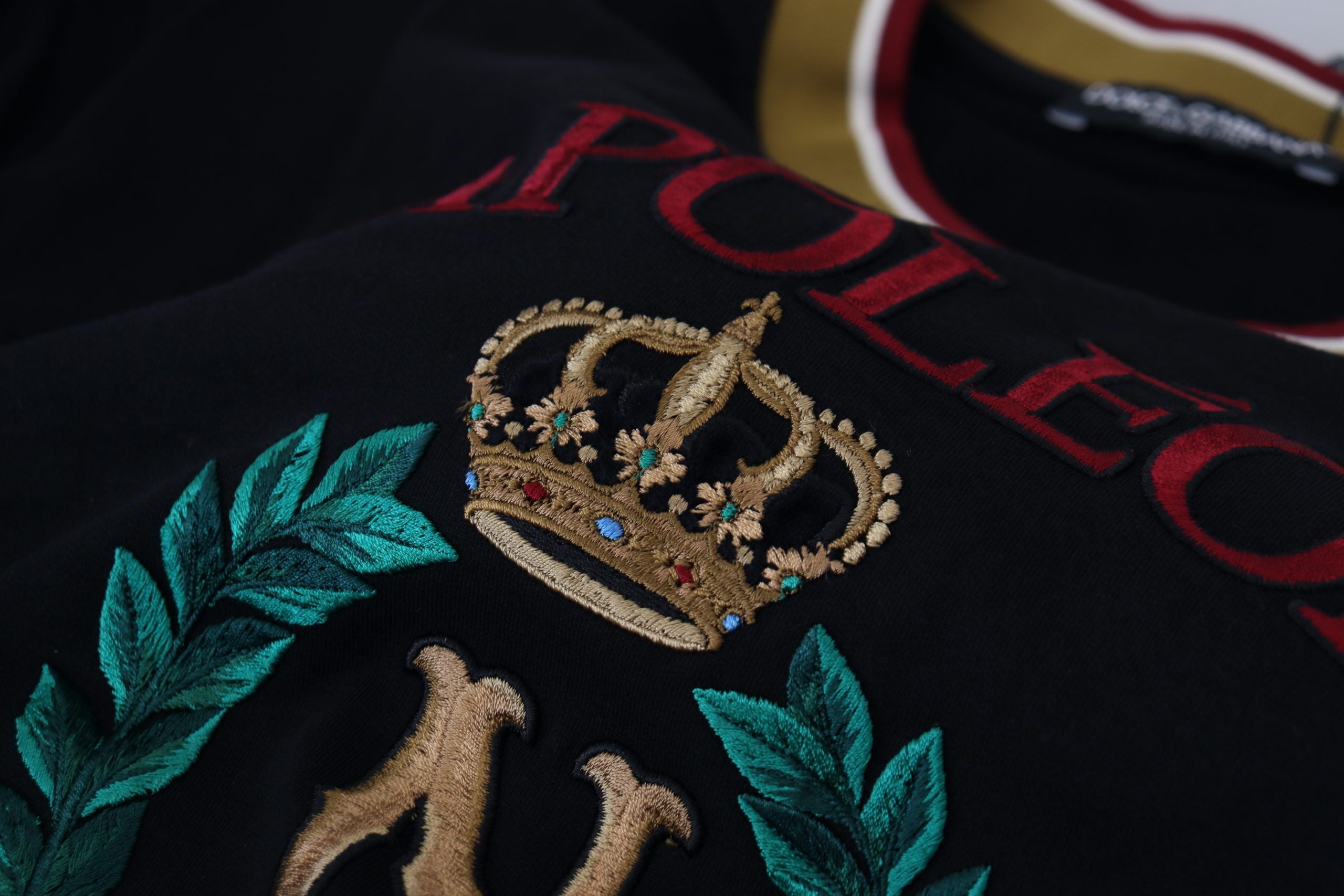 Dolce & Gabbana Schwarzes T-Shirt mit besticktem Rundhalsausschnitt aus Baumwolle