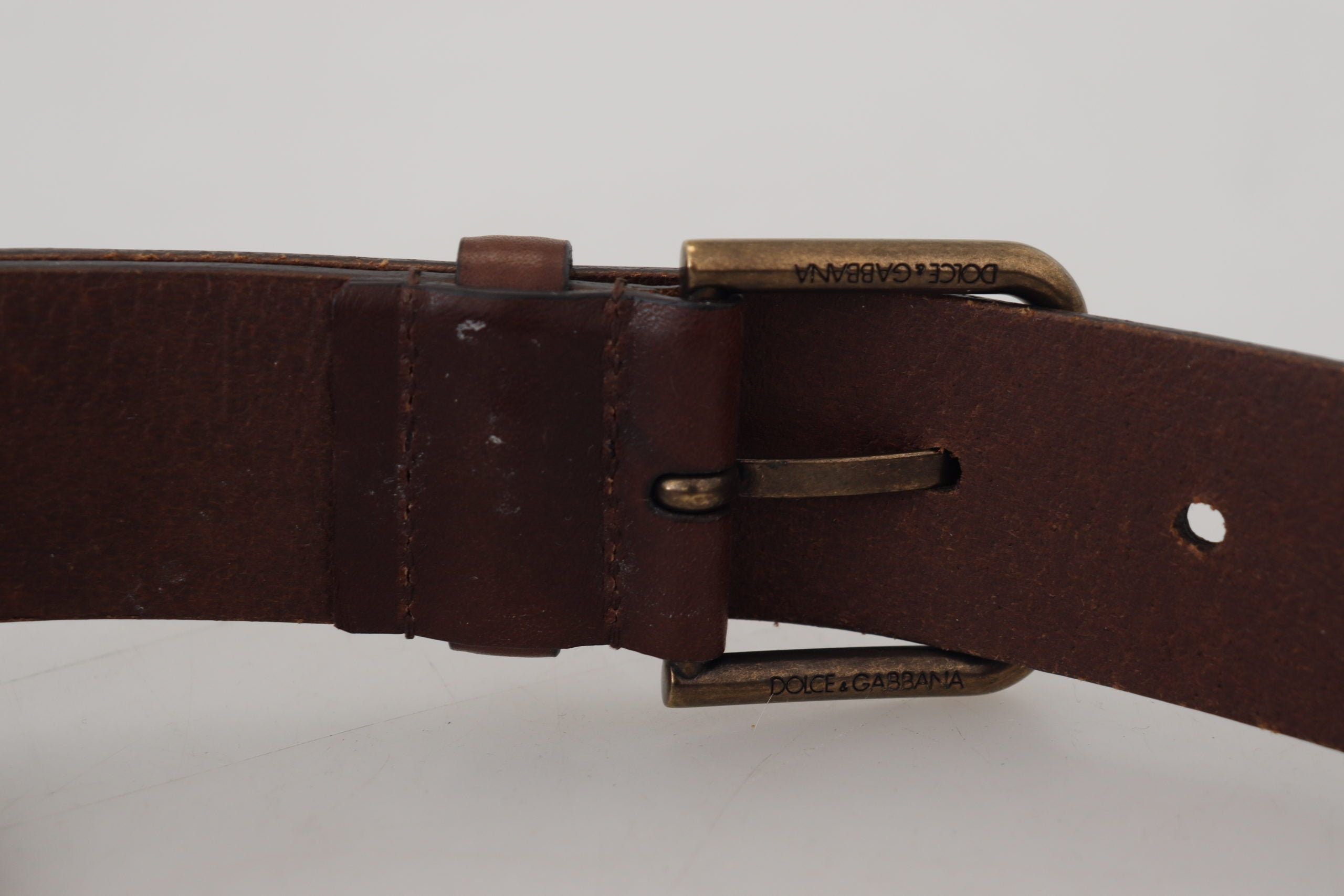 Dolce & Gabbana Brauner Ledergürtel mit goldener Metallschnalle und Karabiner