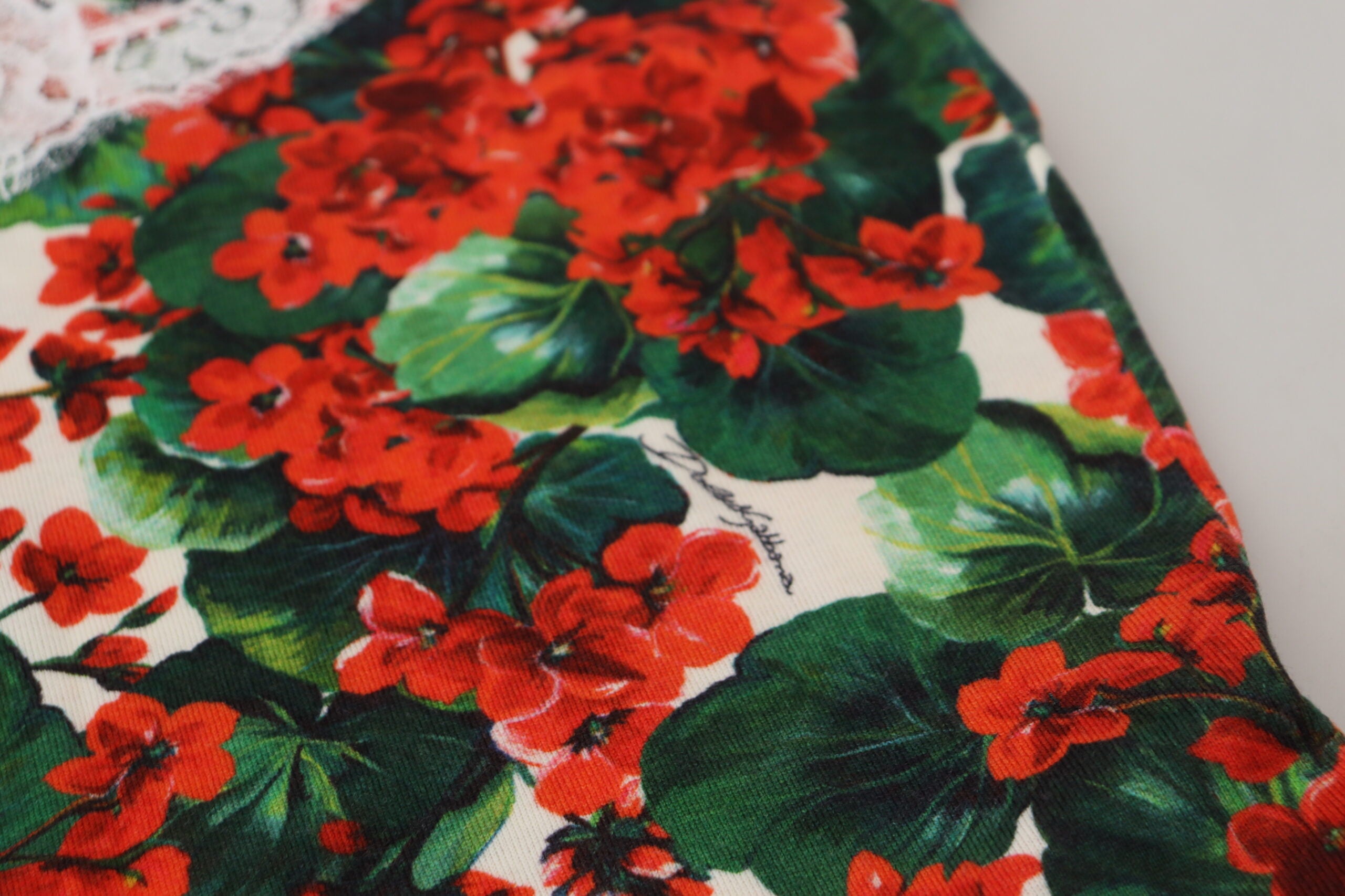 Dolce & Gabbana Weißes, geblümtes Wollwesten-Top mit Spitze