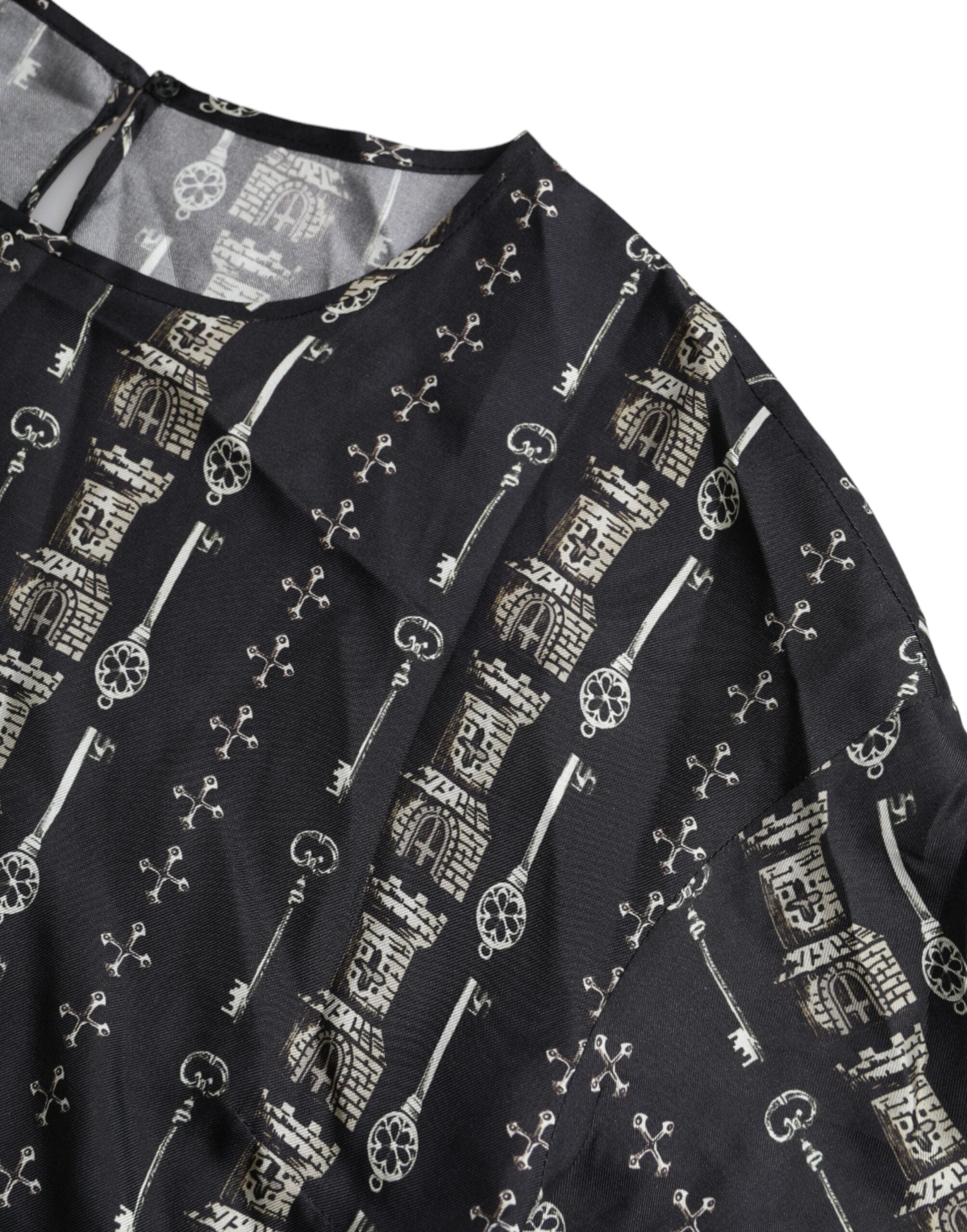 Dolce & Gabbana Schwarzes Seidenblusen-T-Shirt mit Schlüsselanhänger