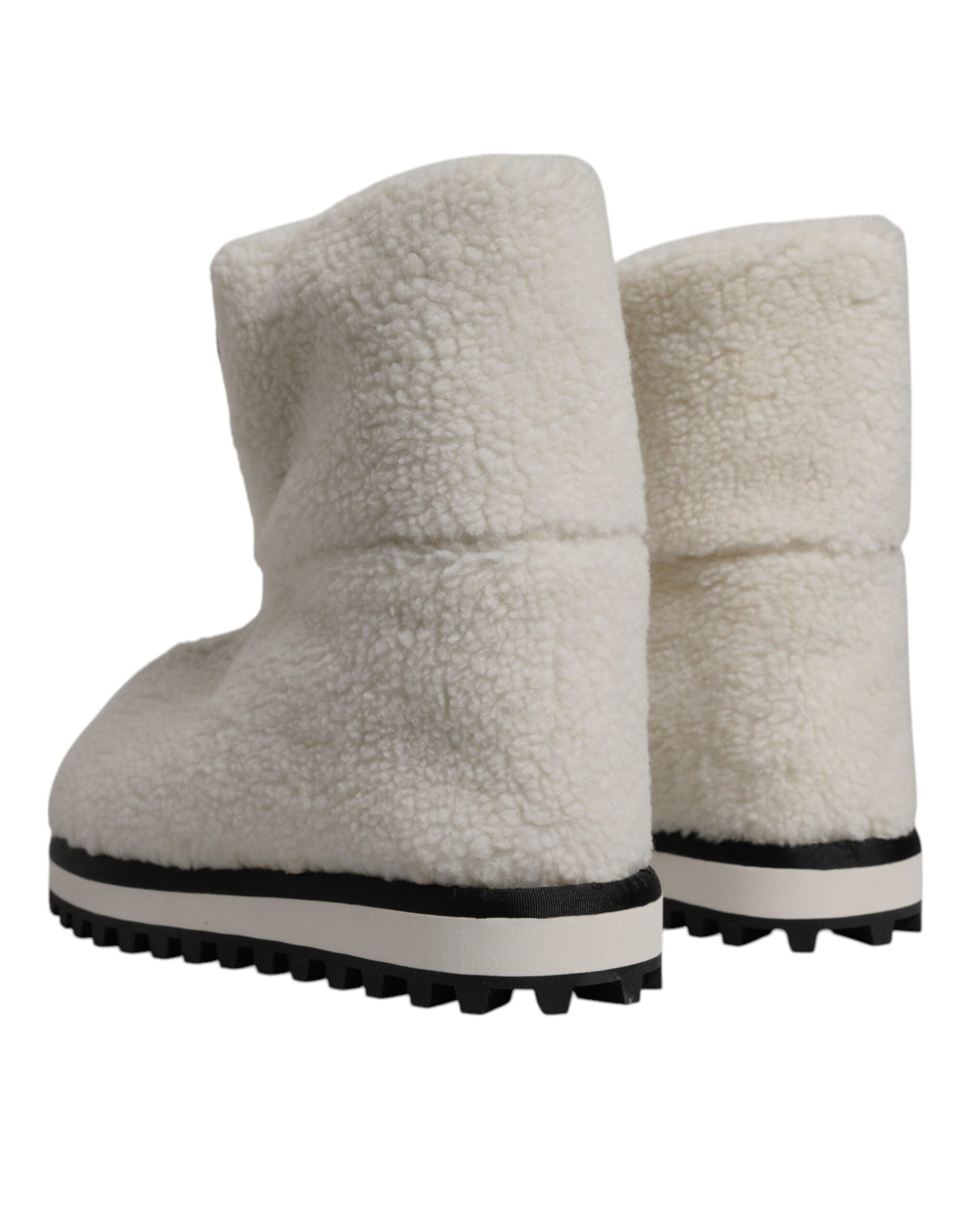 Dolce & Gabbana Weiße Plüsch Logo Gepolsterte Mittlere Wadenstiefel Schuhe