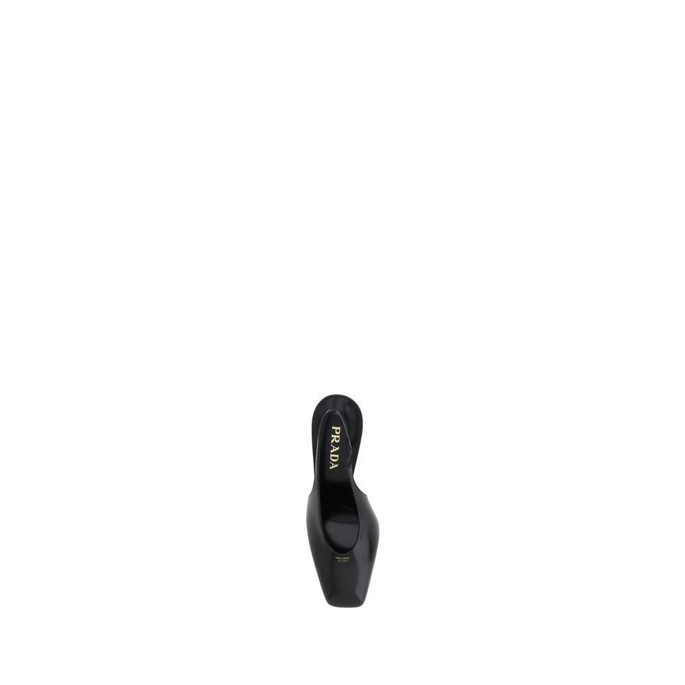 Prada Schwarze Kalbsleder Pumps