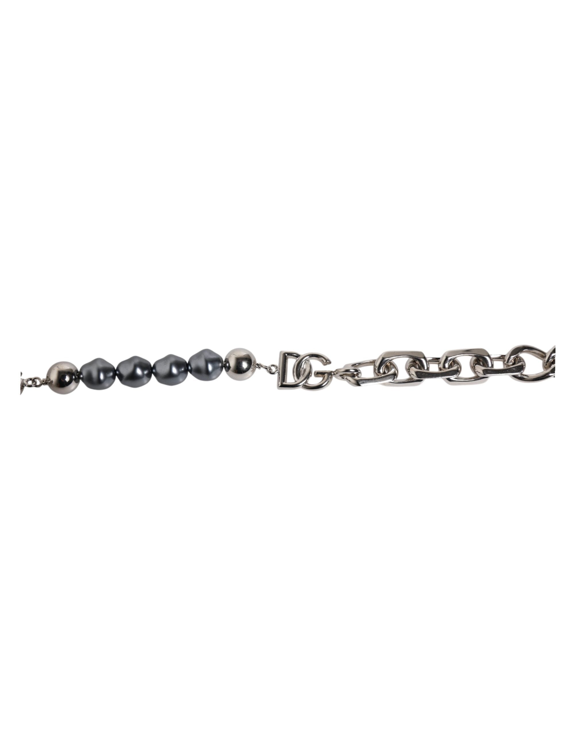 Dolce & Gabbana Armband mit silberfarbener Kette, Karabinerverschluss, Logo und grauen Perlen