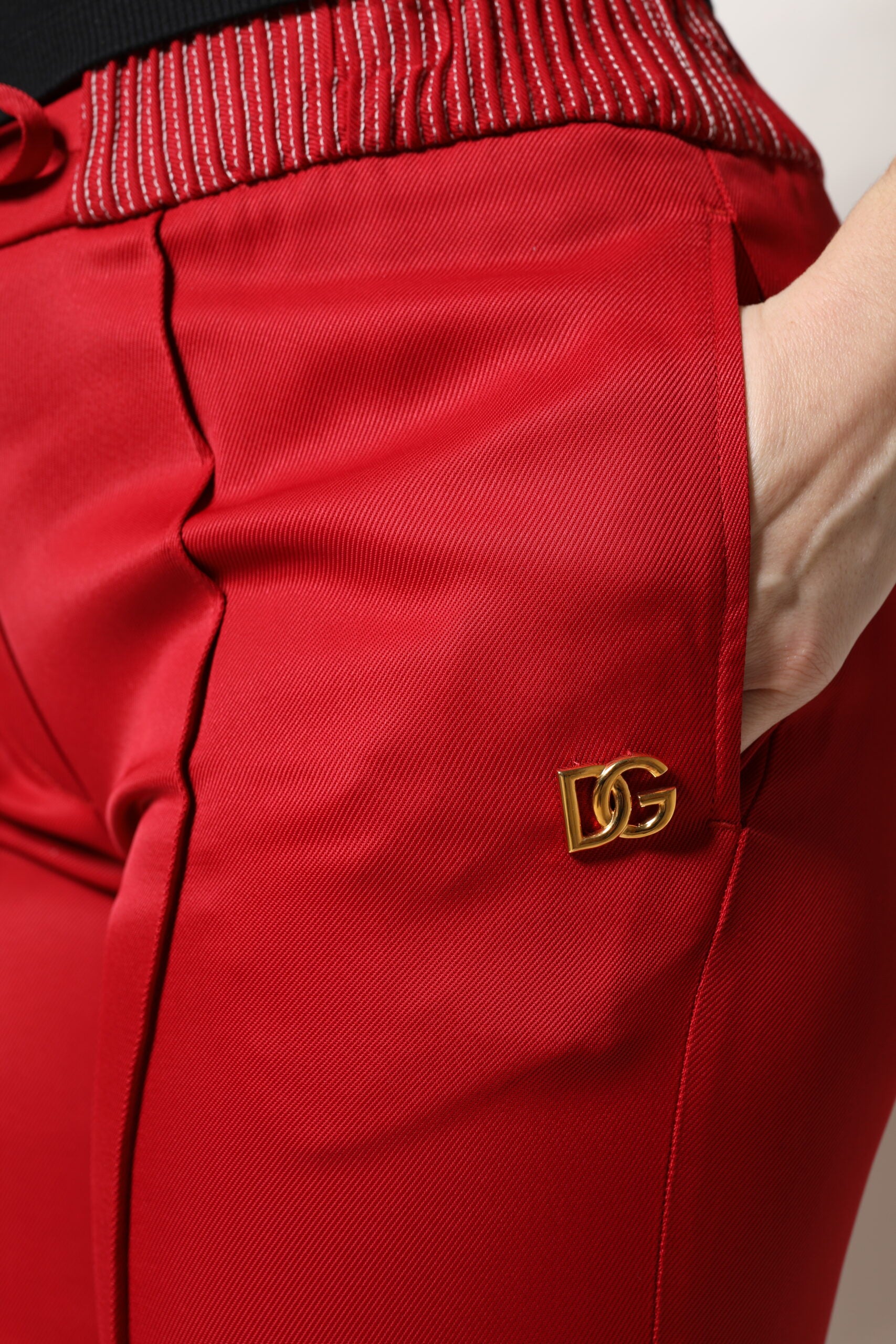 Dolce & Gabbana Rote Viskose-Hose in gerader Passform