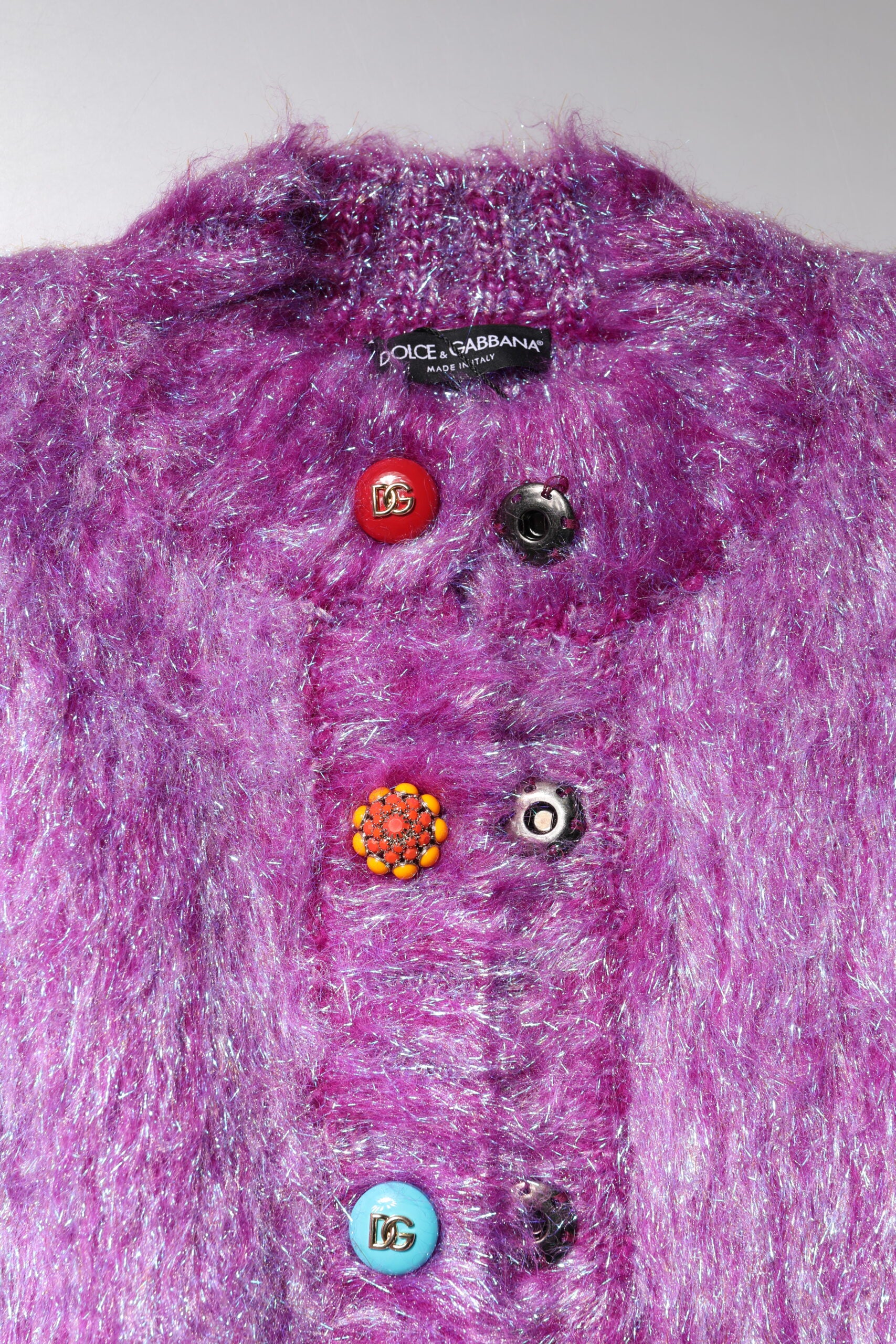 Dolce & Gabbana Lila Trenchcoat-Jacke mit Knopfverzierung
