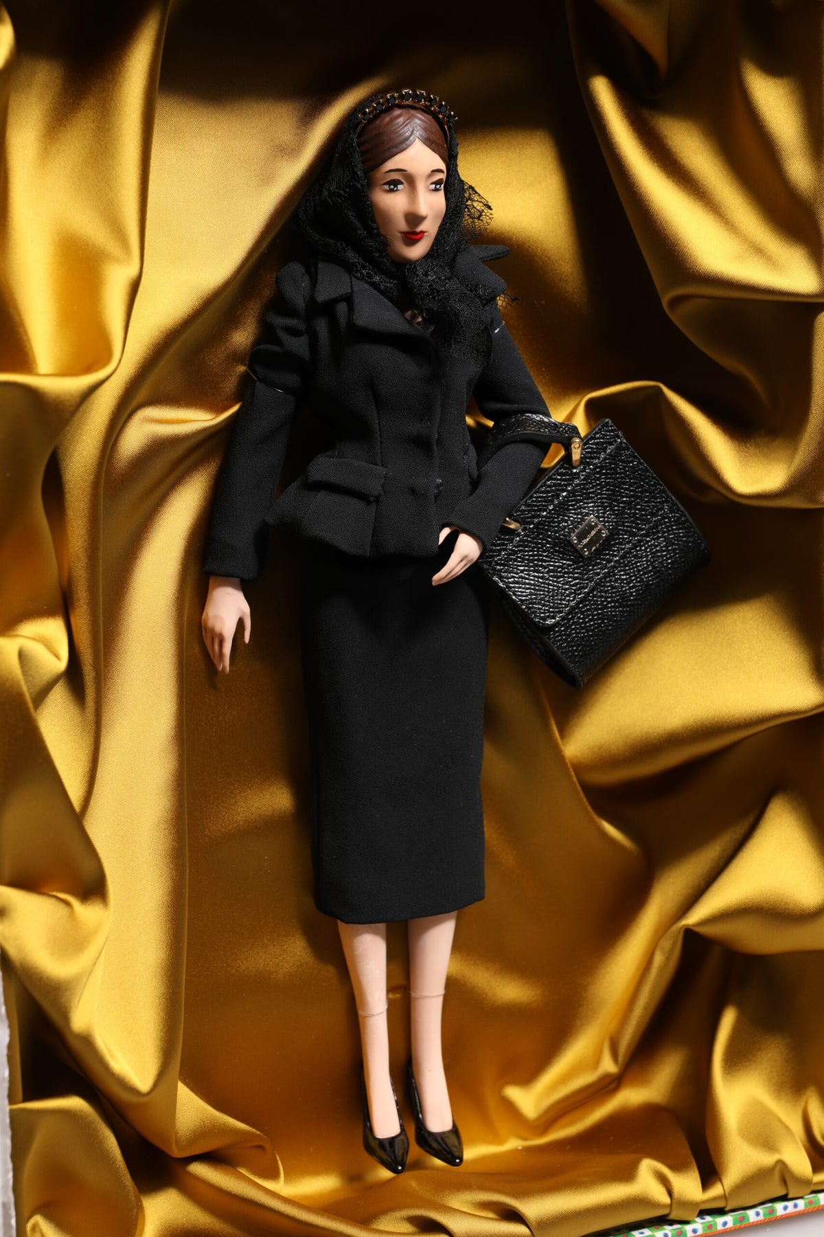 Dolce & Gabbana Schwarzes Kleid Keramik Porzellan Mode Leder Sizilien Puppen