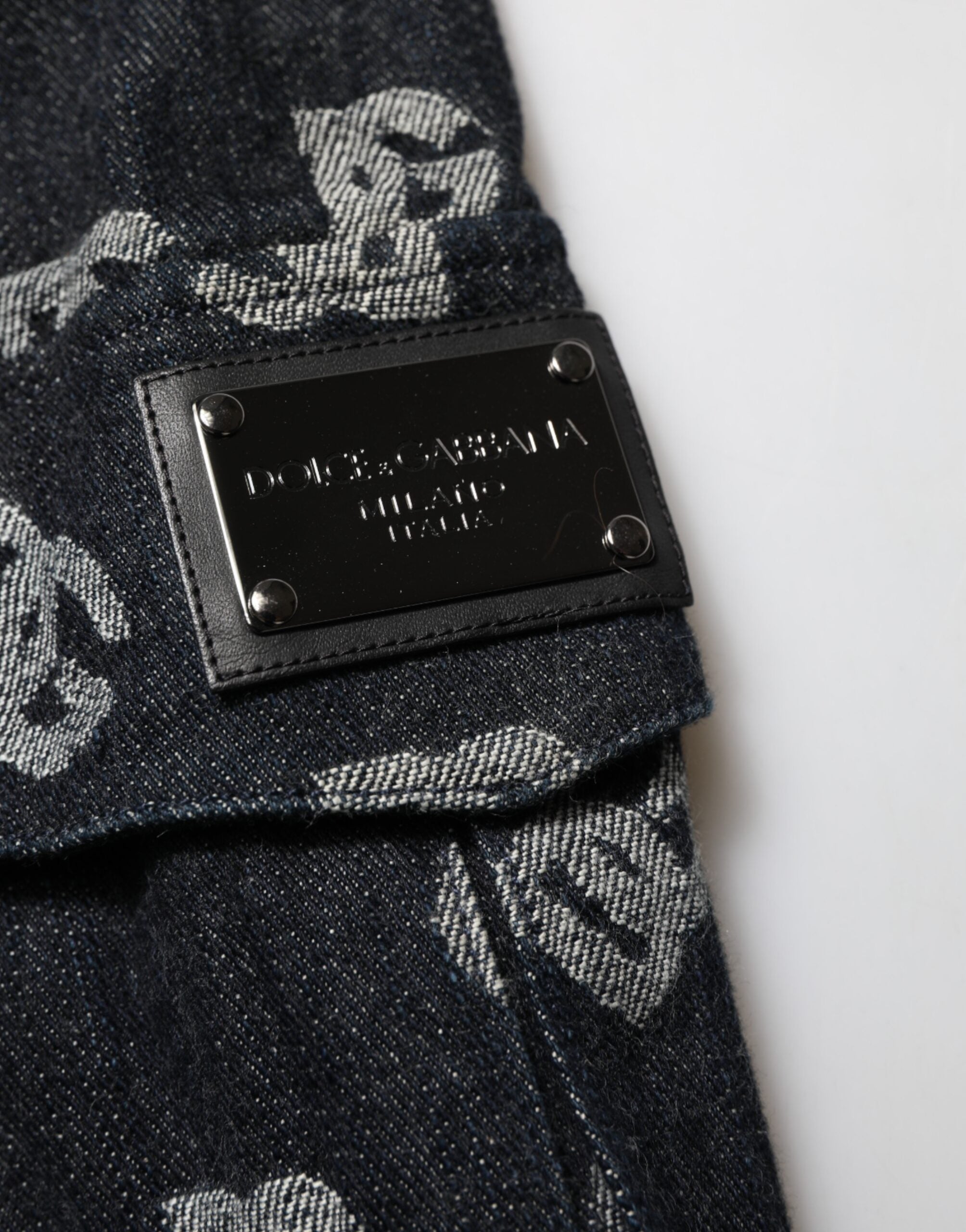Dolce & Gabbana Schwarzes Monogramm Denim Cargo Herren Bermuda Short