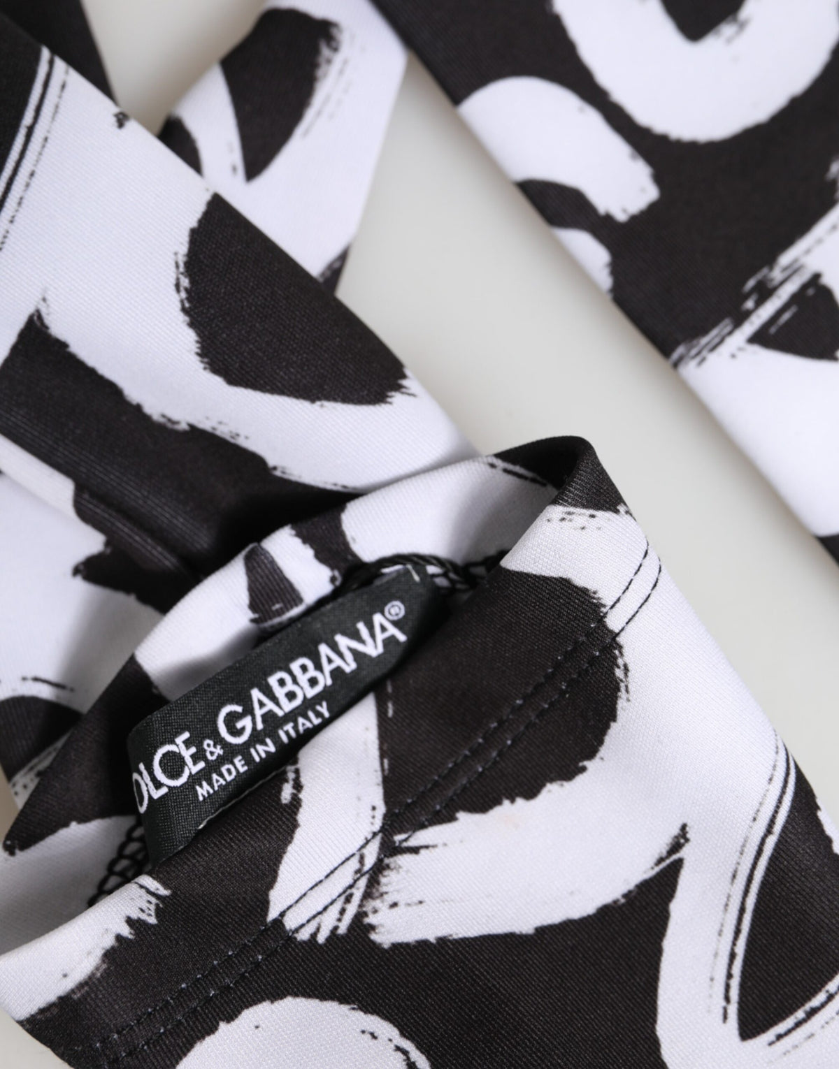 Dolce & Gabbana Schwarze und Weiße DG Logo Ellenbogenlange Fingerhandschuhe