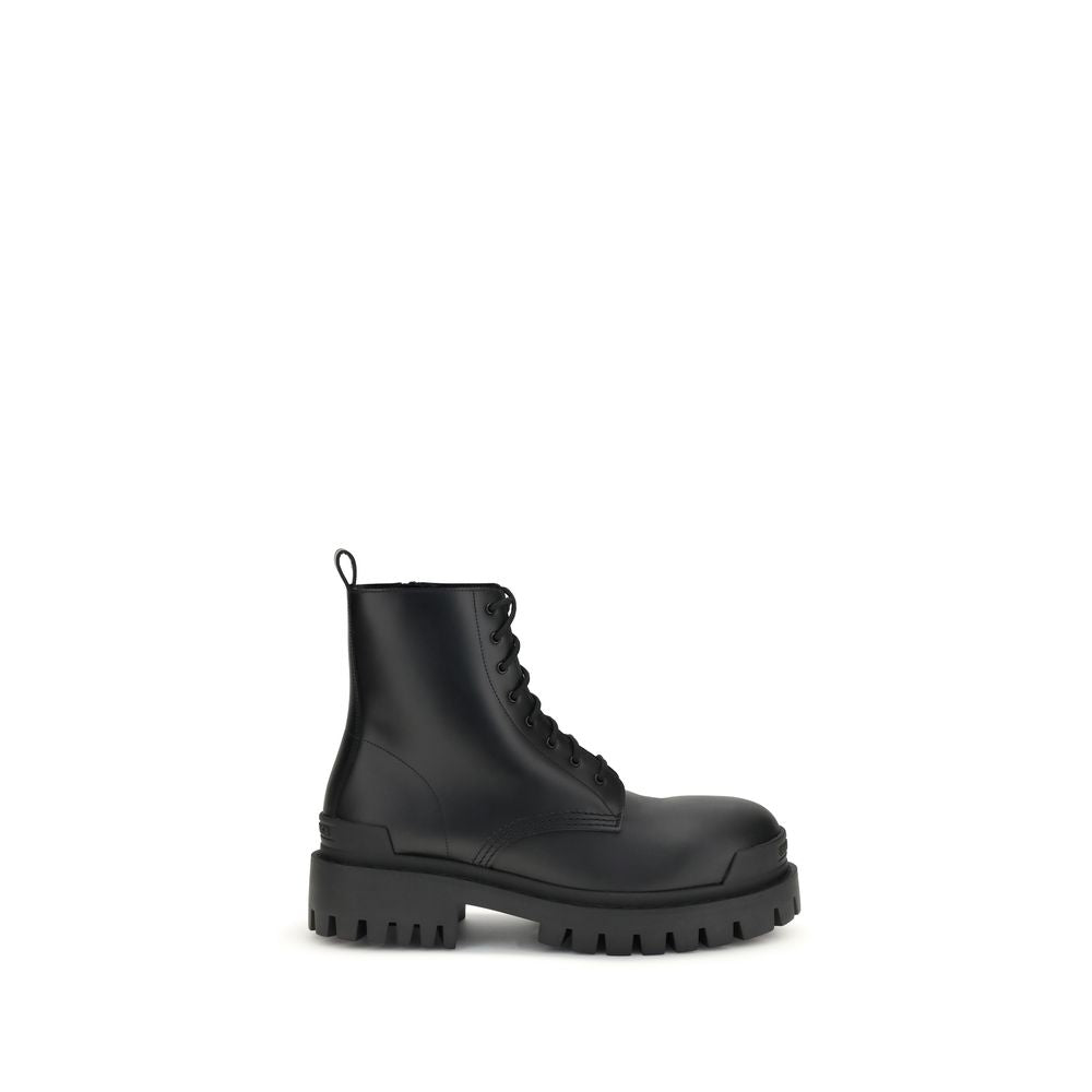 Balenciaga Schwarze Schnürstiefel aus Kalbsleder Bos Taurus
