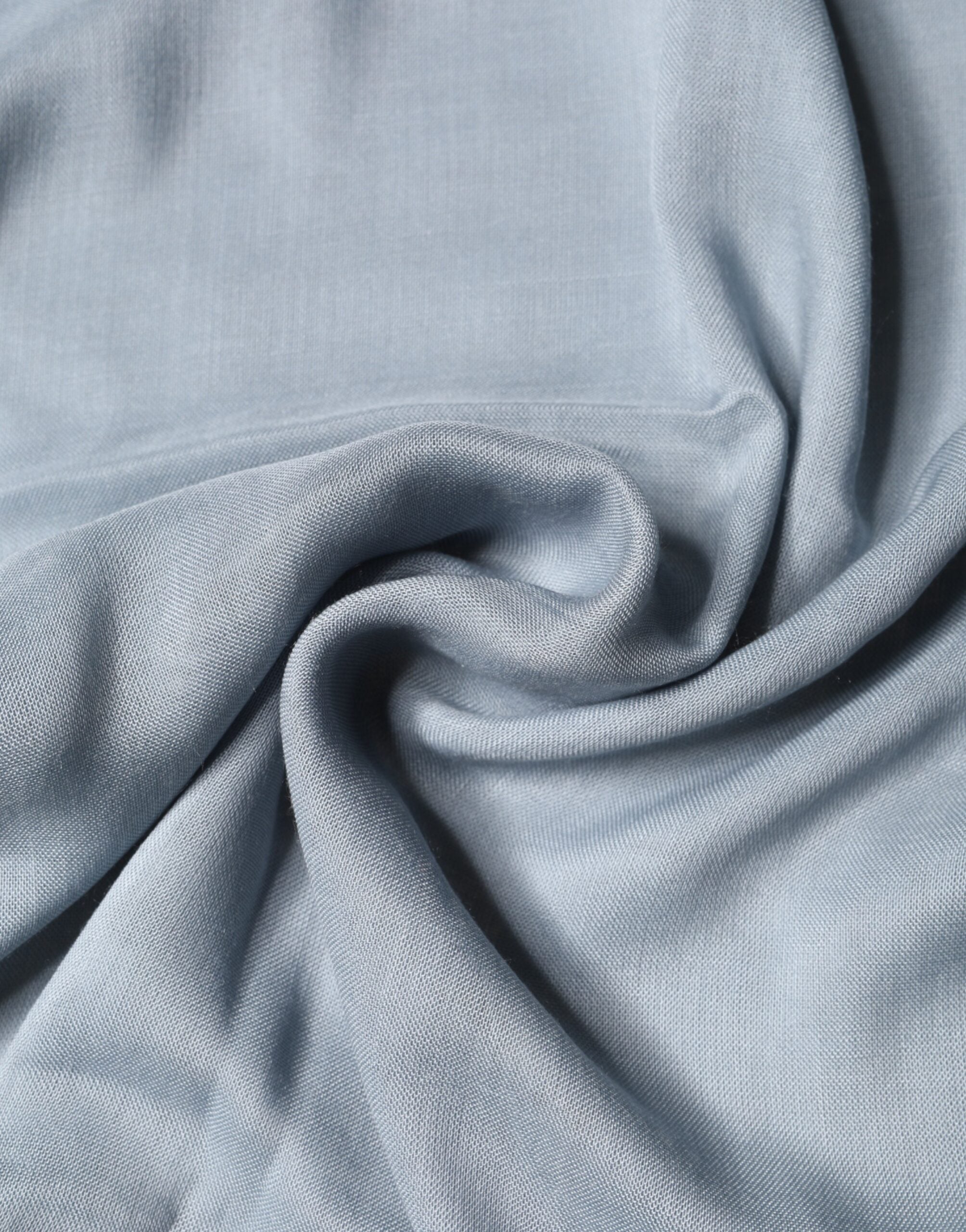 Dolce & Gabbana Hellblauer Kaschmir-Strickschal