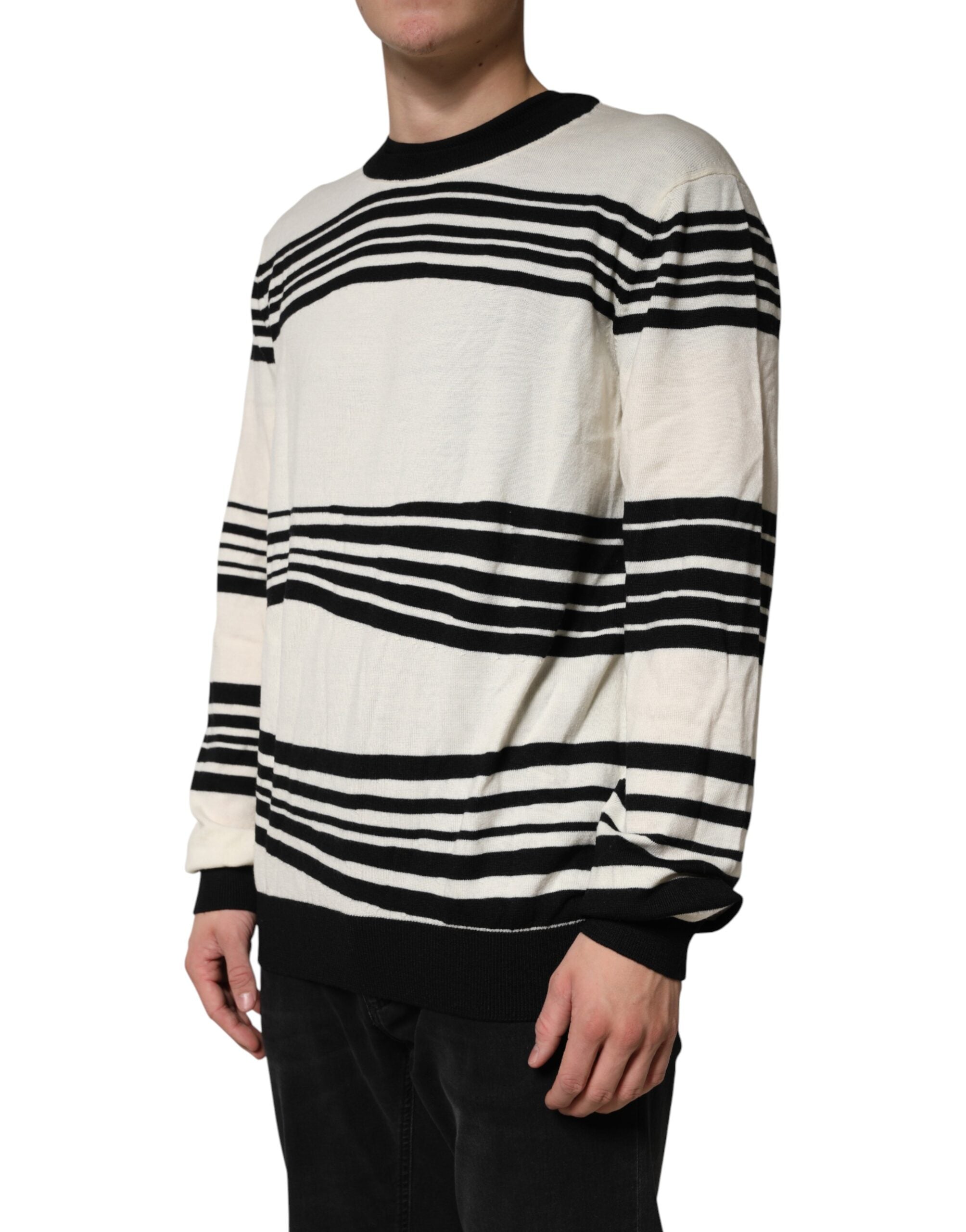Dolce & Gabbana Pullover-Pullover mit schwarzem und weißem Streifenmuster und Rundhalsausschnitt